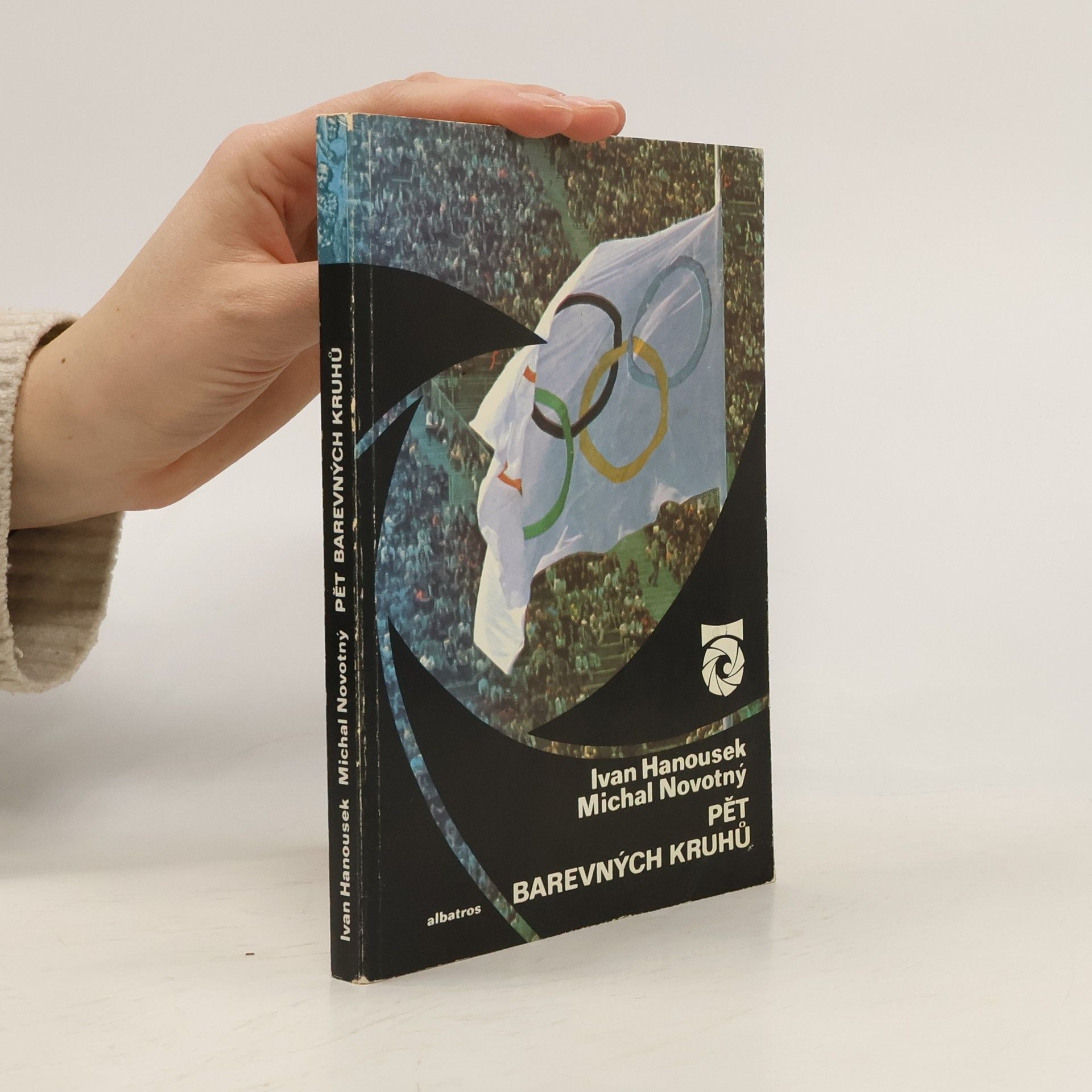 Ivan Hanousek Pět barevných kruhů