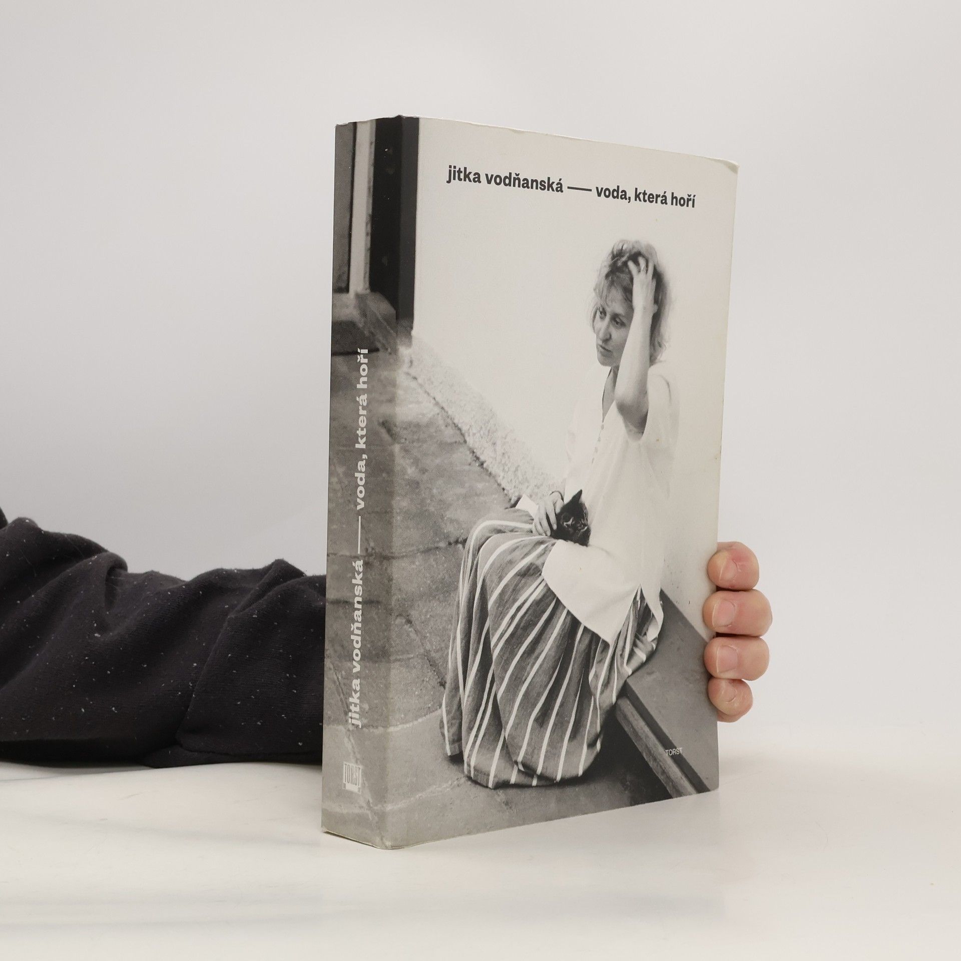 Jitka Vodňanská Voda, která hoří