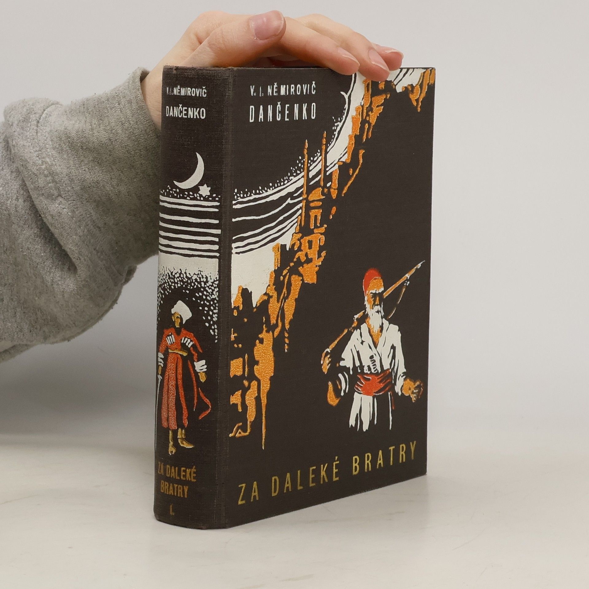 Vasilij Ivanovič Nemirovič Dančenko Za daleké bratry 1