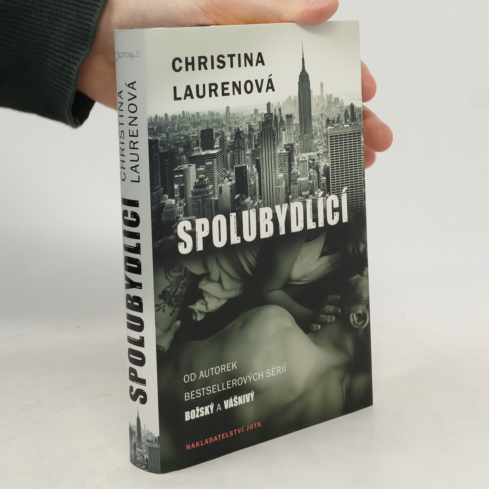 Christina Lauren Spolubydlící