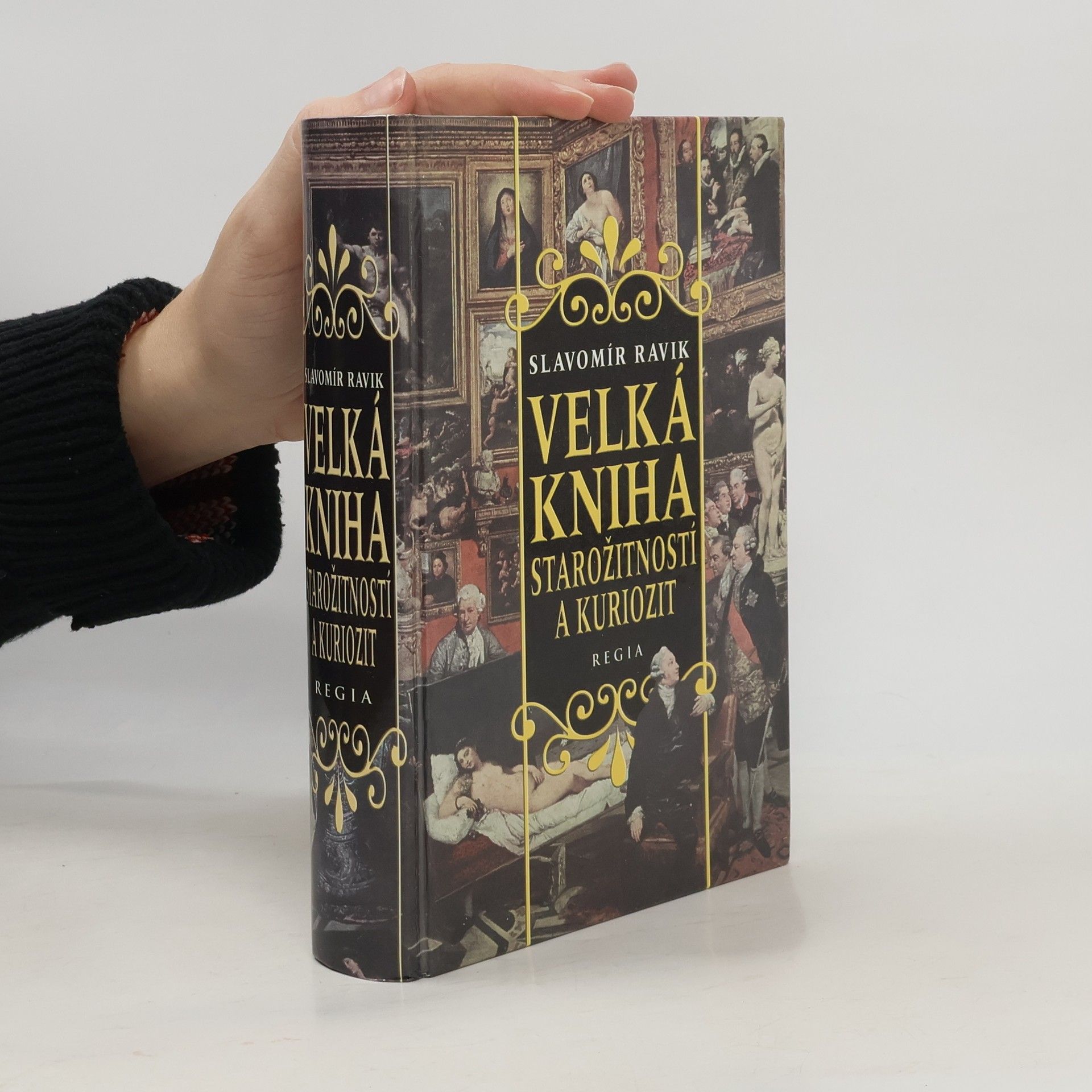 Slavomír Pejčoch Velká kniha starožitností a kuriozit