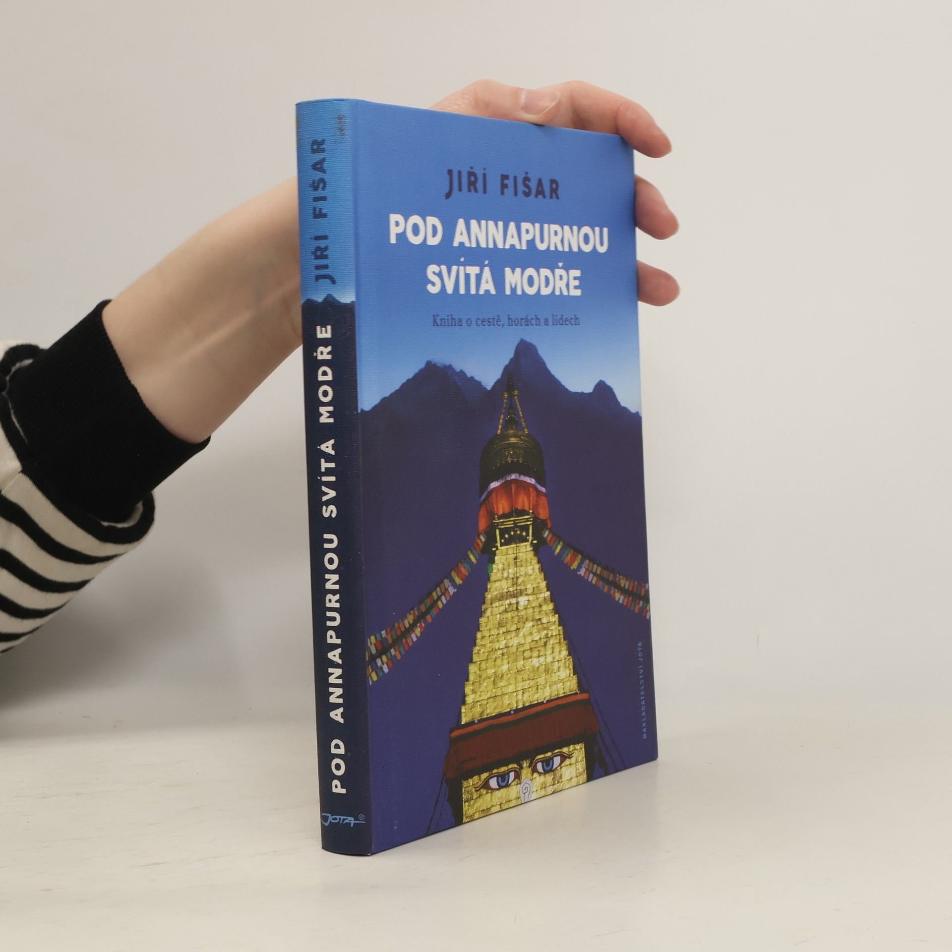 Jiří Fišar Pod Annapurnou svítá modře