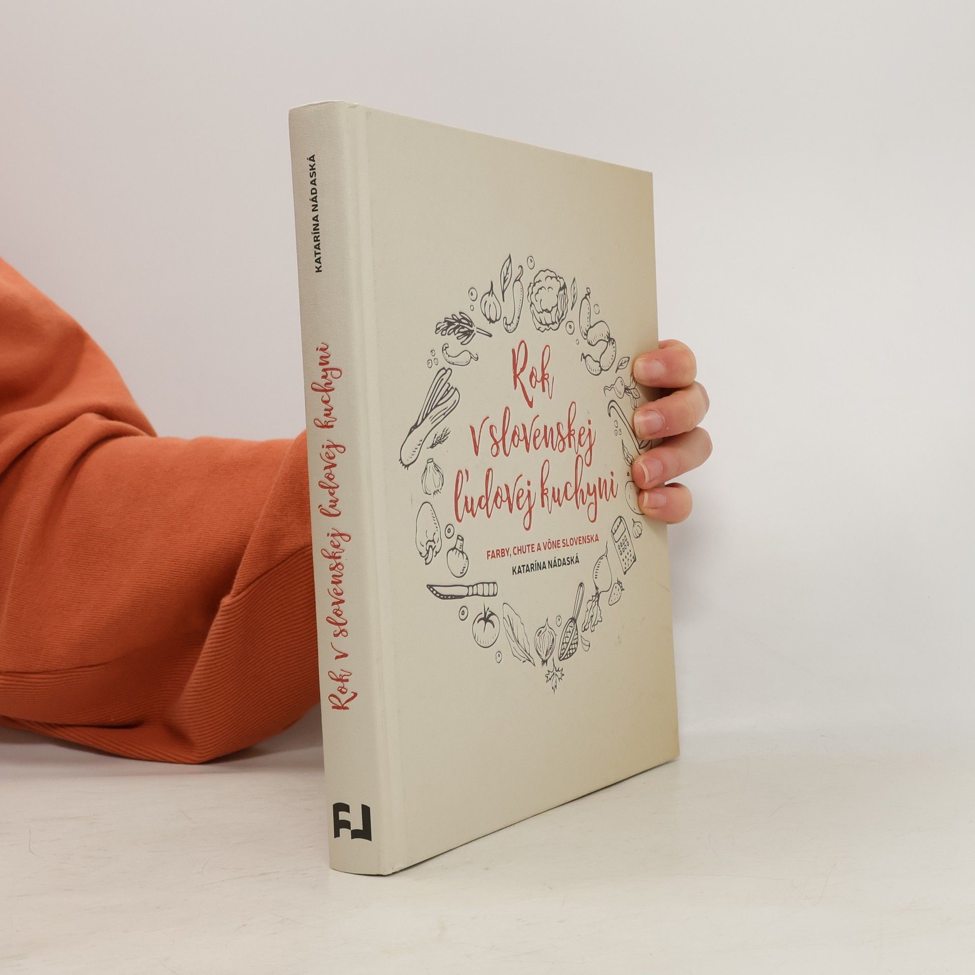 Katarína Nádaská Rok v slovenskej ľudovej kuchyni