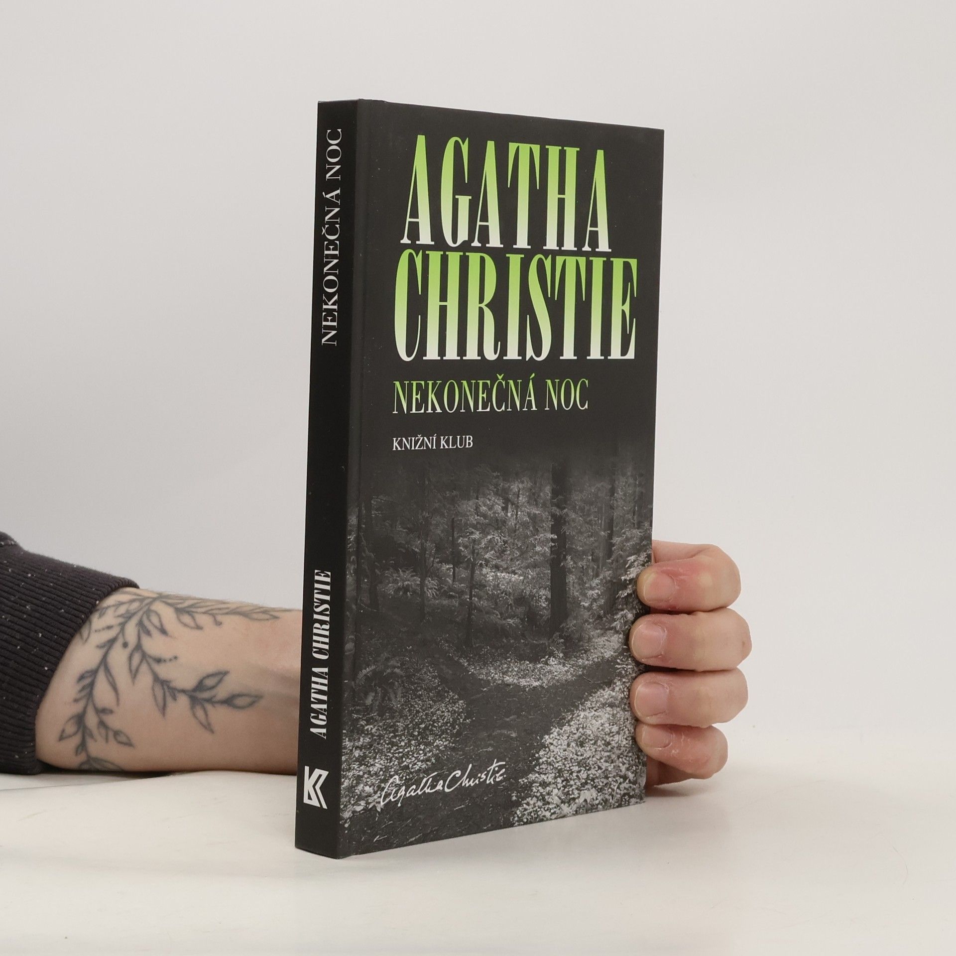 Agatha Christie Nekonečná noc