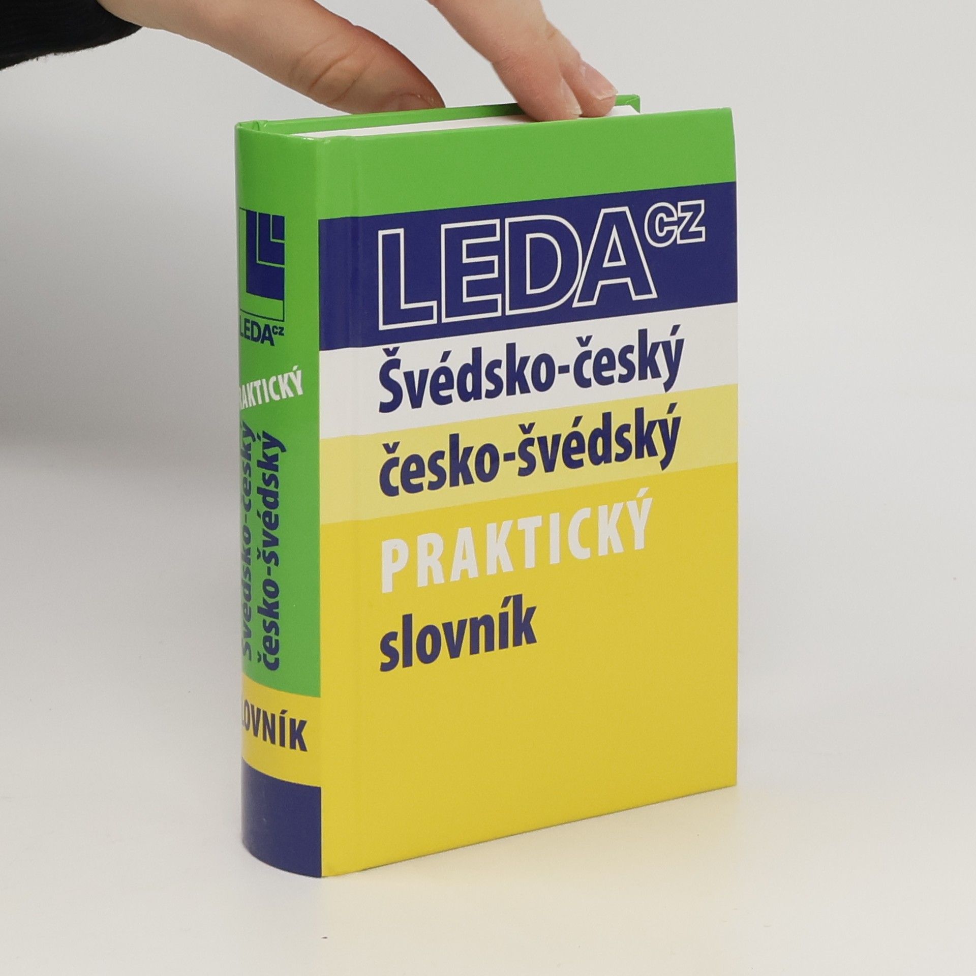 Zuzana Hlavičková Švédsko-český, česko-švédský praktický slovník