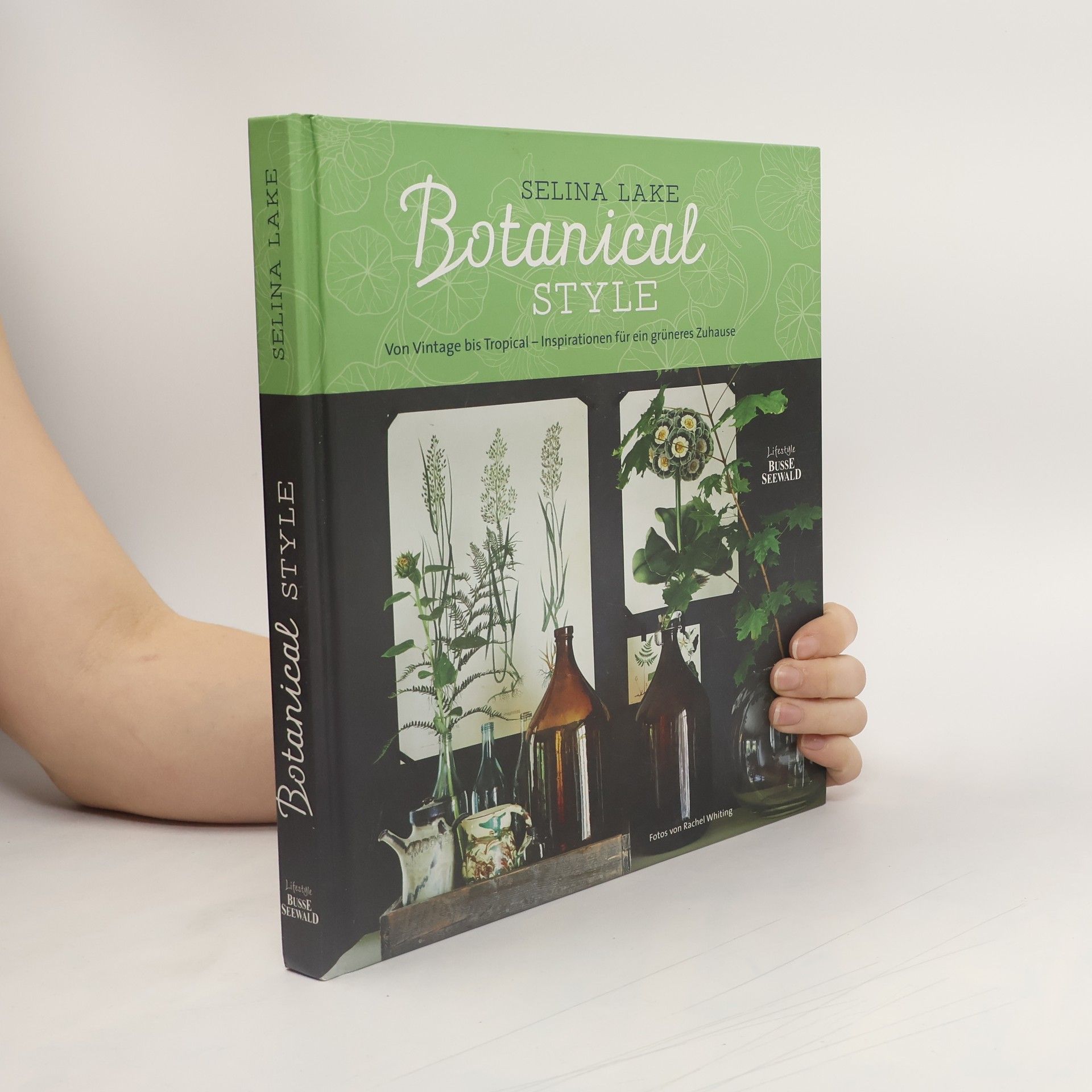 Selina Lake Botanical Style