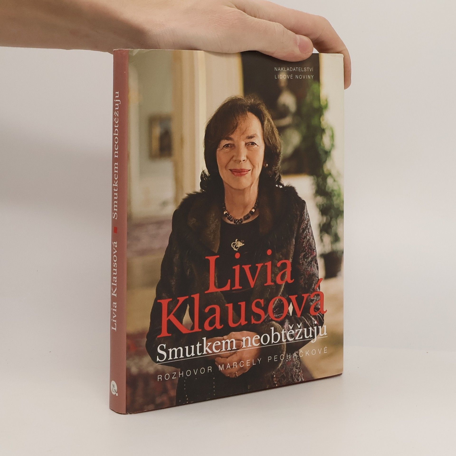 Marcela Pecháčková Smutkem neobtěžuju. Rozhovor Marcely Pecháčkové