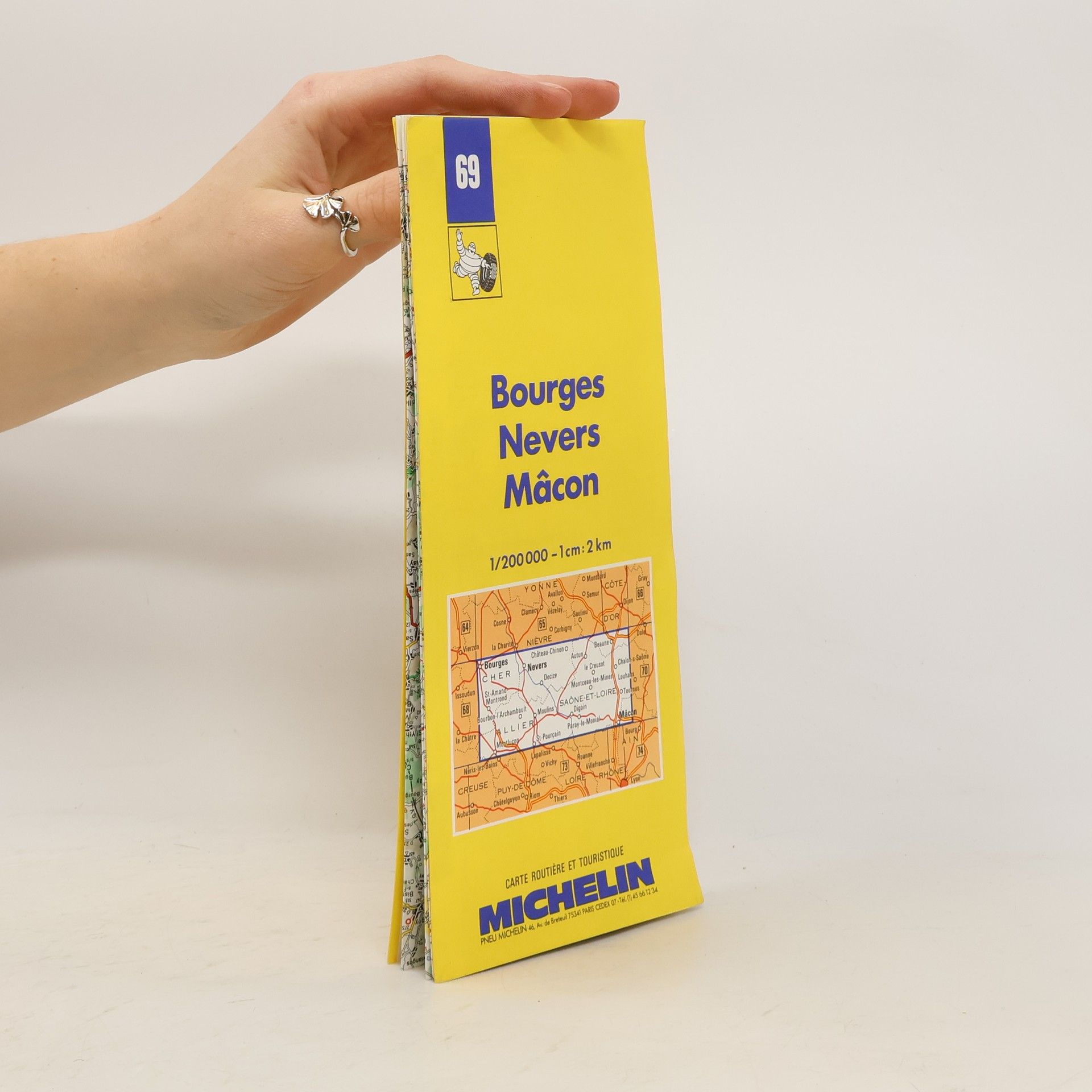 Autorenkollektiv Bourges, Nevers, Macon