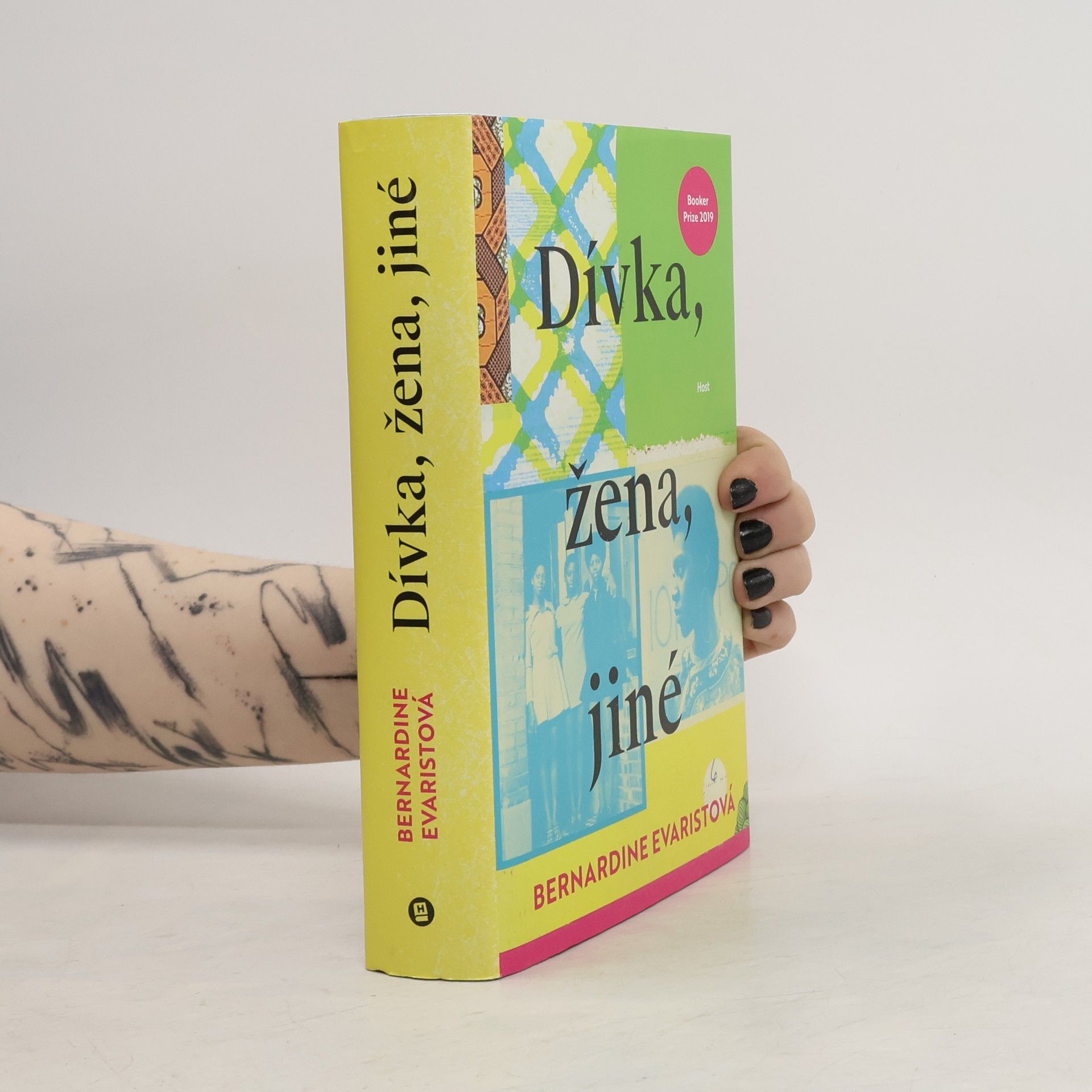 Bernardine Evaristo Dívka, žena, jiné