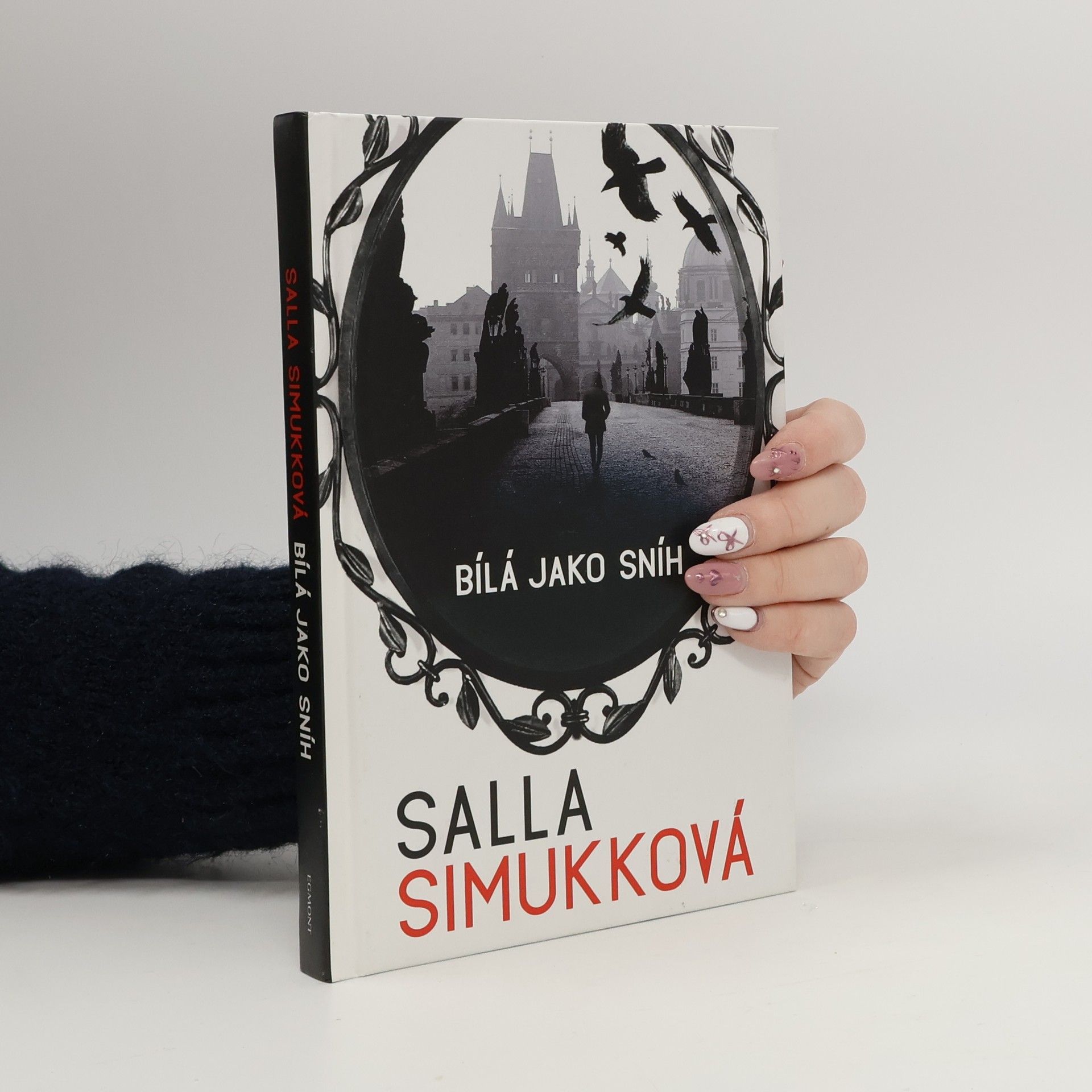 Salla Simukka Bílá jako sníh