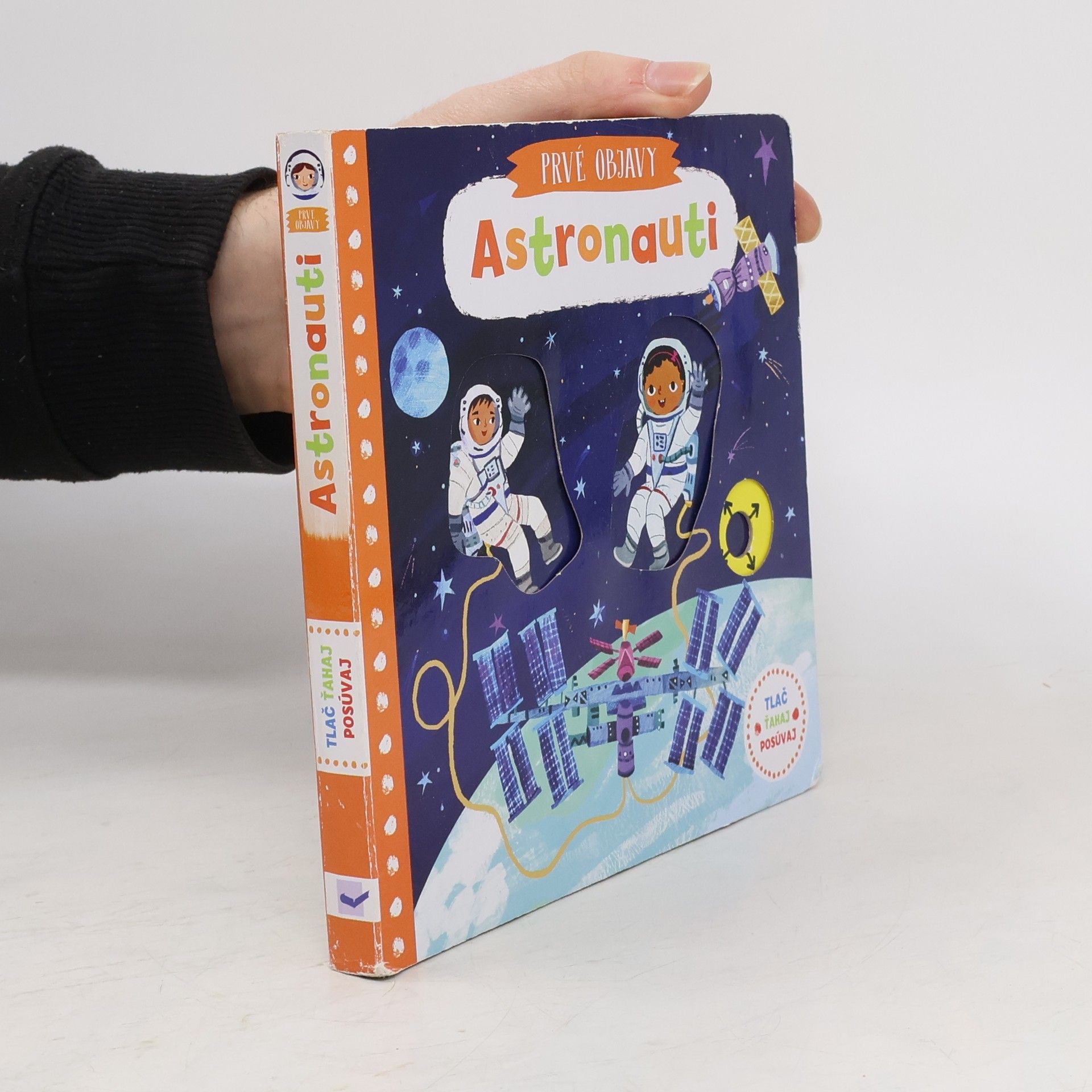 Kolektiv autorů Astronauti