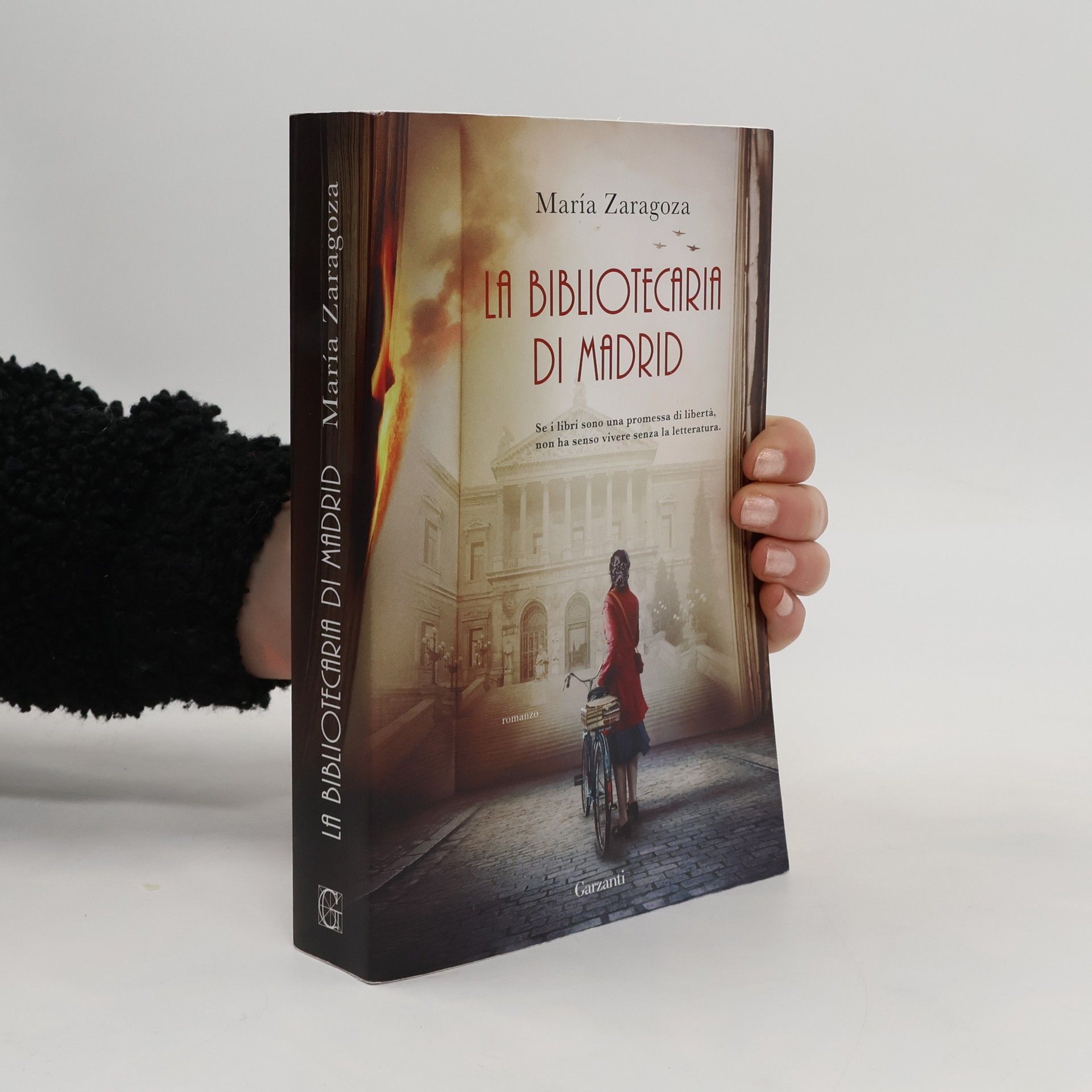 Maria Zaragoza La bibliotecaria di Madrid