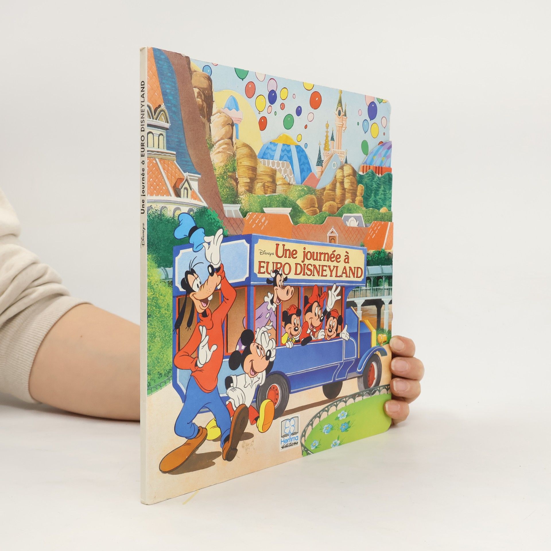 Autorenkollektiv Une journée à Euro Disneyland