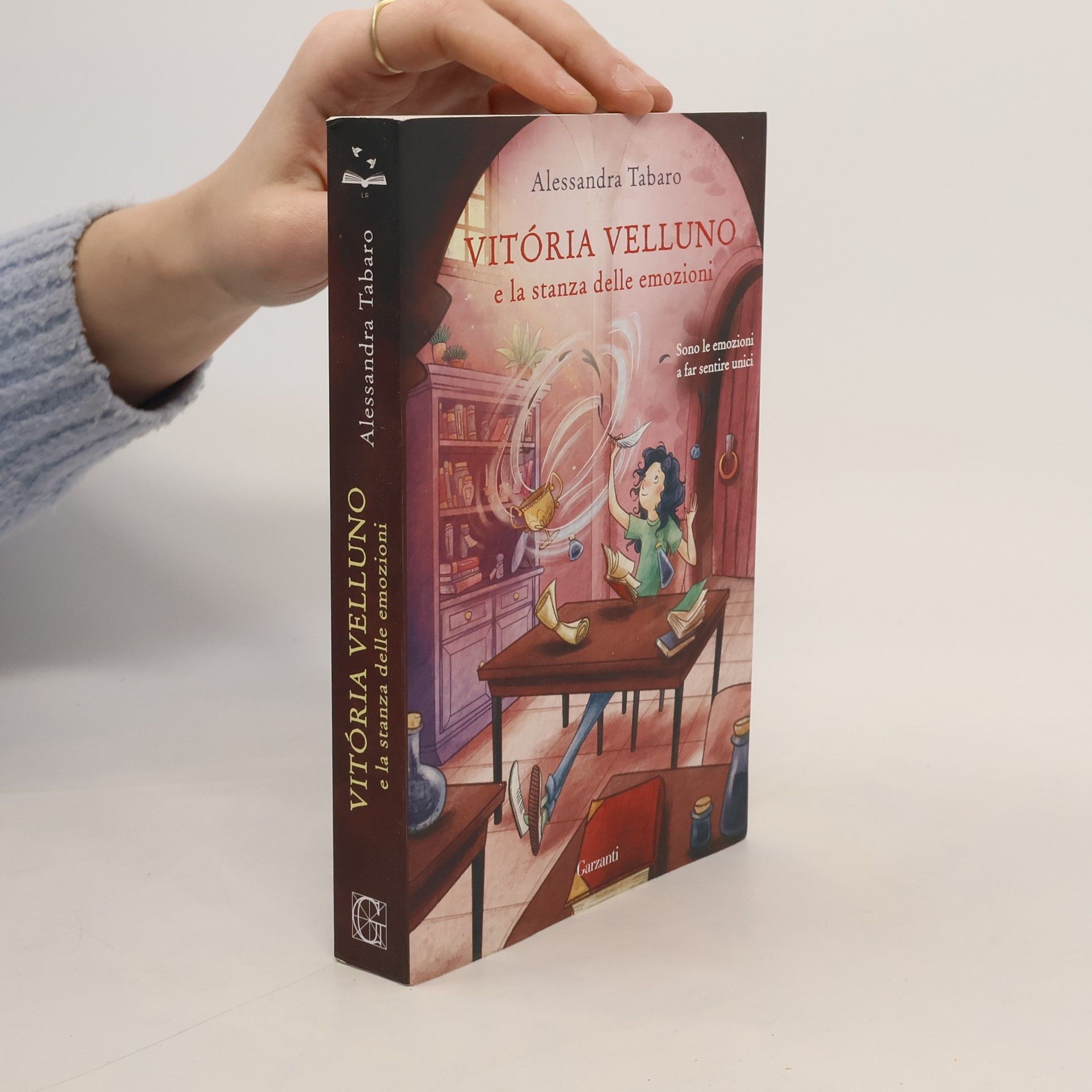 Alessandra Tabaro Libri ribelli: Vitória Velluno e la stanza delle emozioni