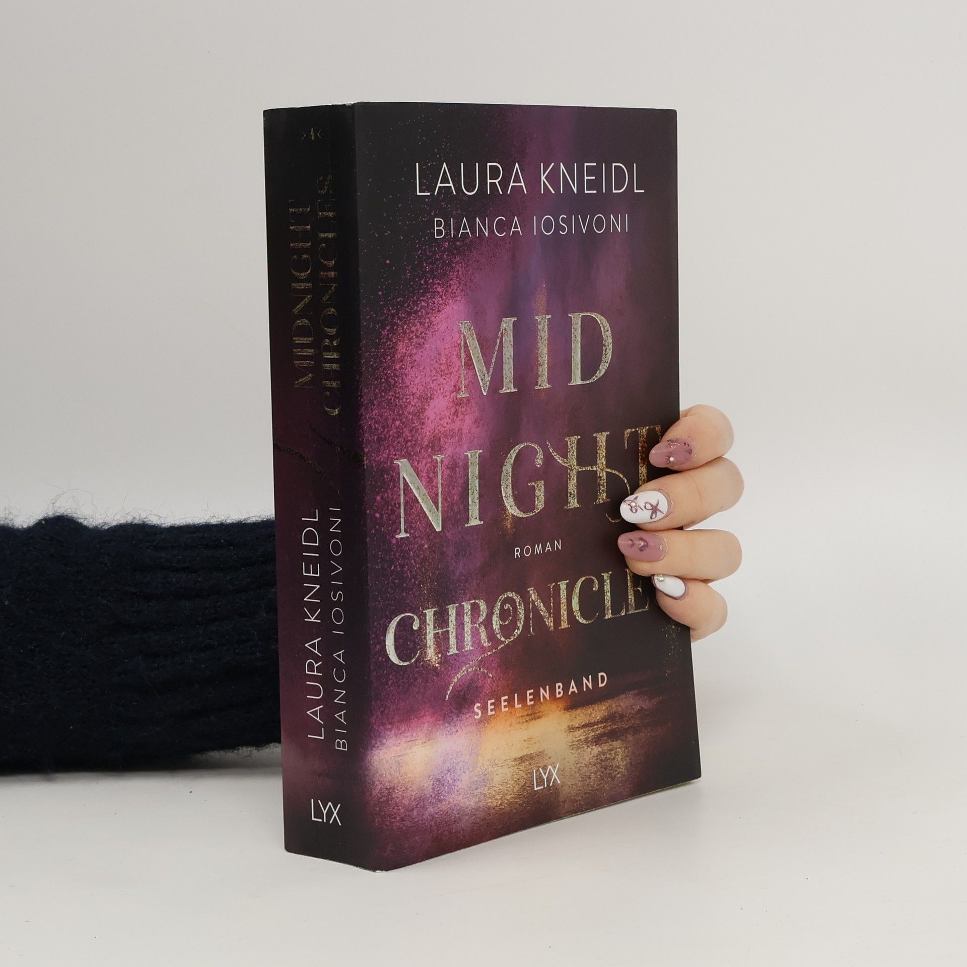 Laura Kneidl Midnight Chronicles - Seelenband