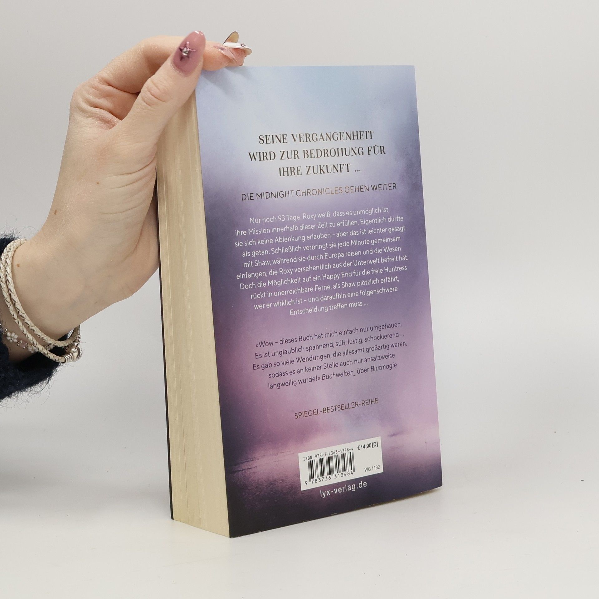 Laura Kneidl Midnight Chronicles