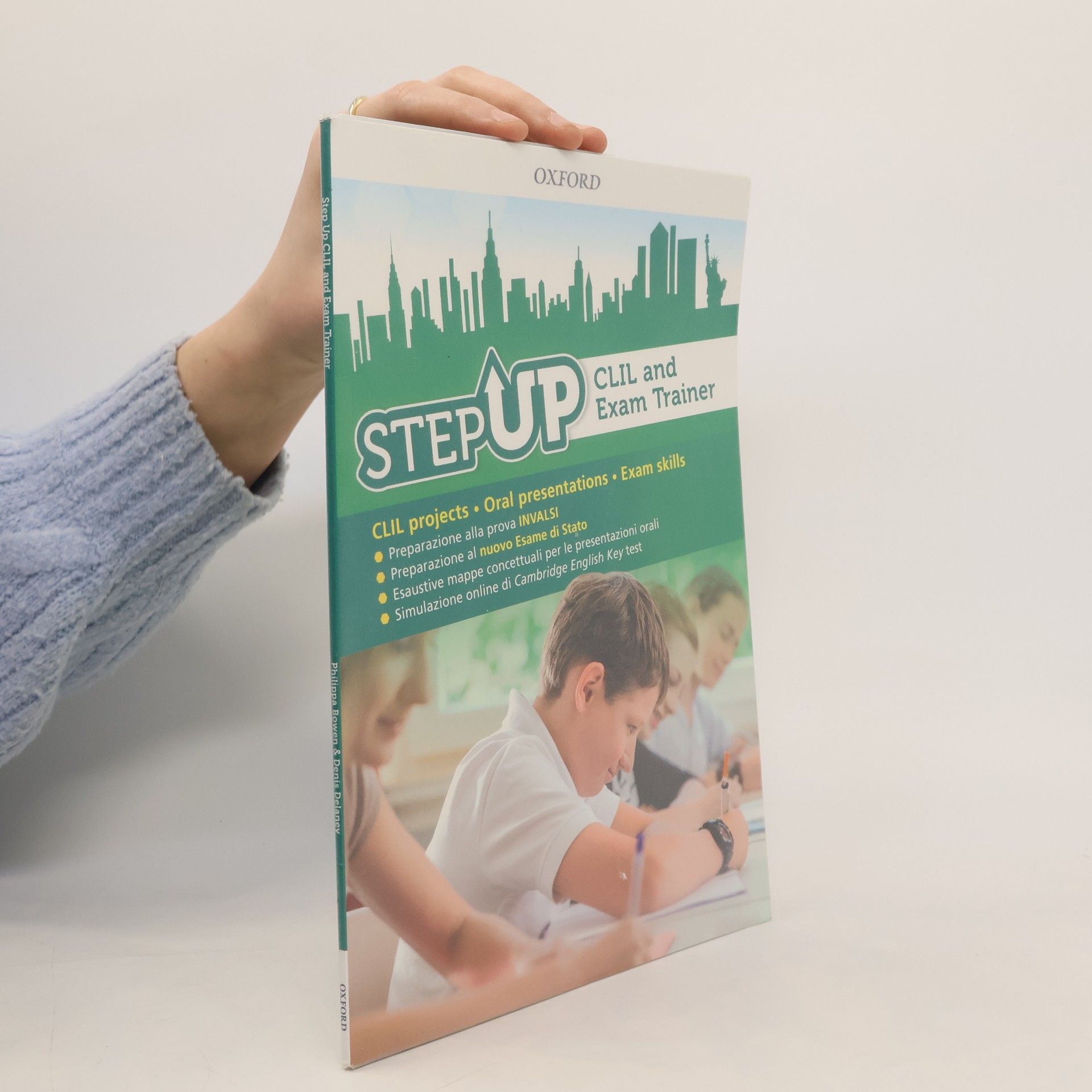 Collectif d'auteurs Step Up. CLIL and Exam Trainer