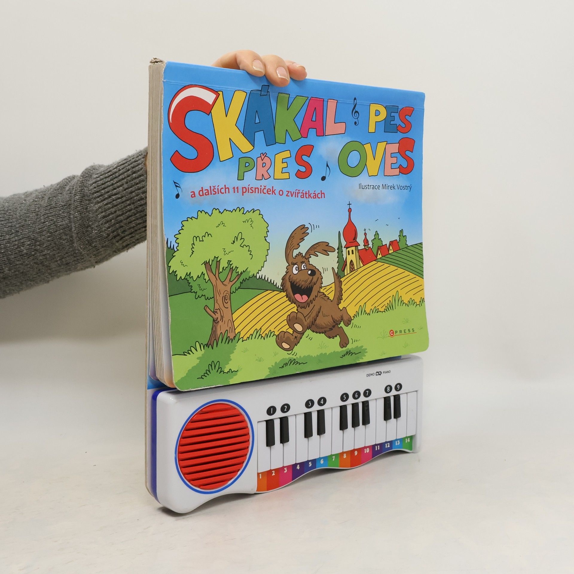 Mirek Vostrý Skákal pes přes oves a dalších 11 písniček o zvířátkách