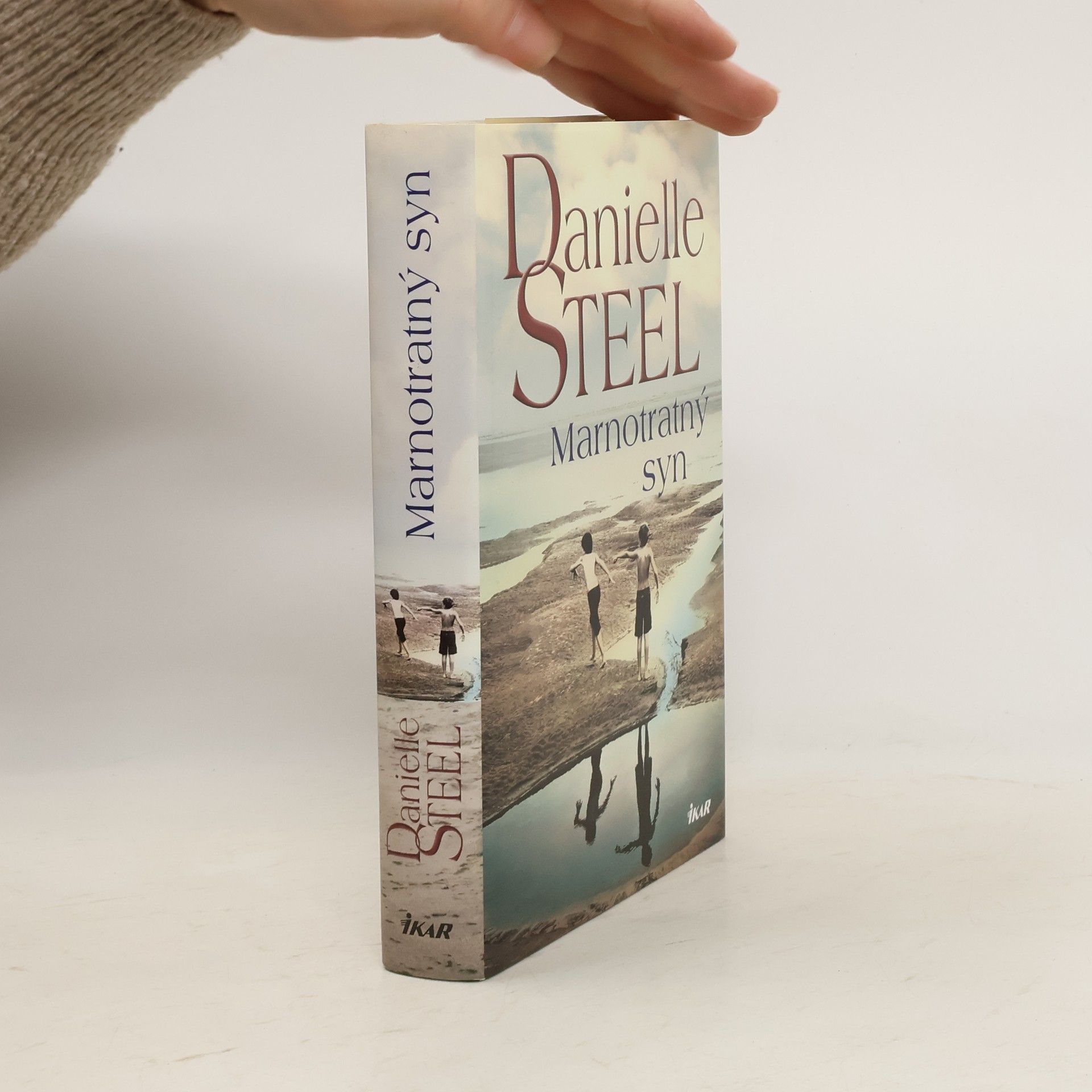 Danielle Steel Marnotratný syn