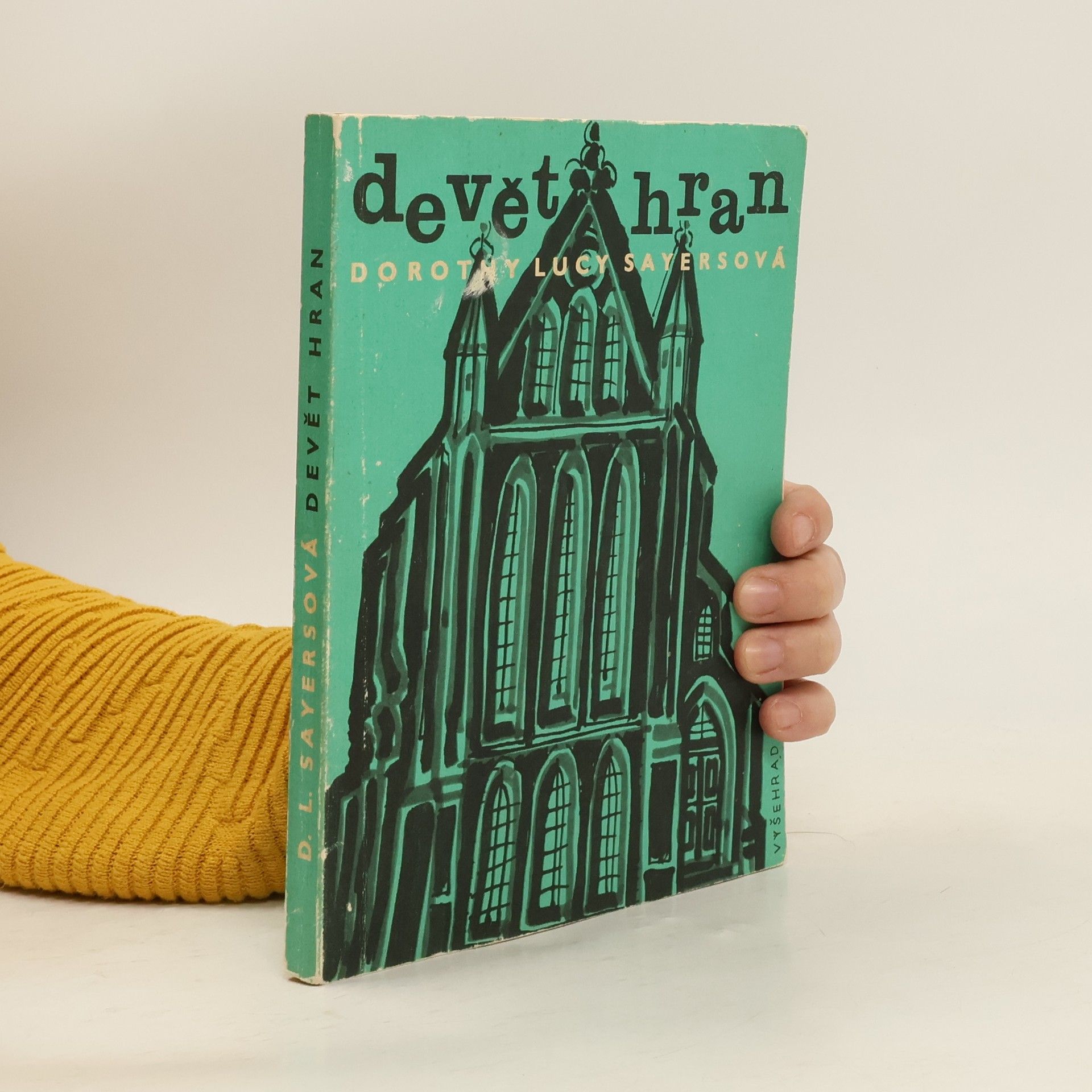 Dorothy L. Sayers Devět hran