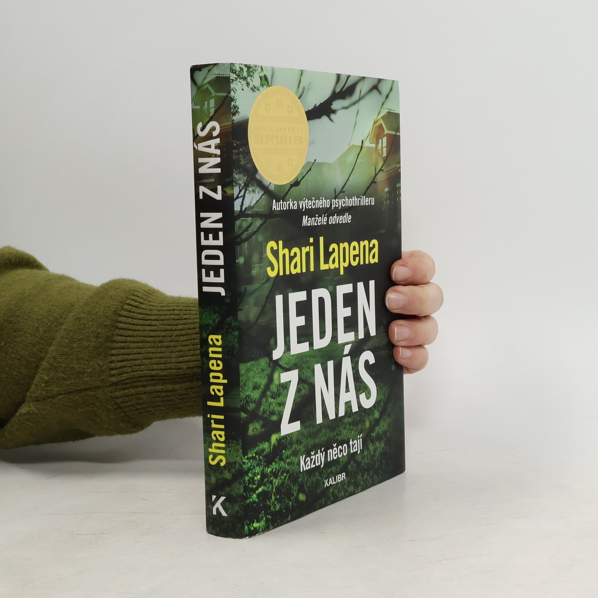 Shari Lapena Jeden z nás