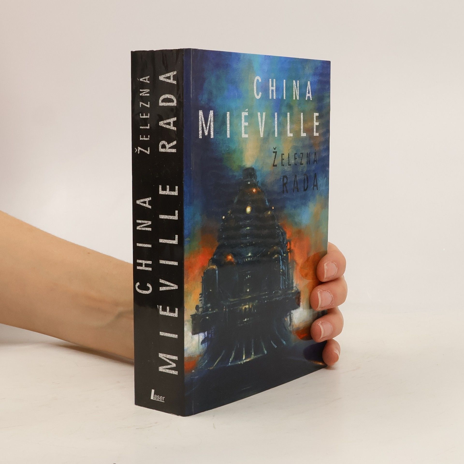 China Miéville Železná rada