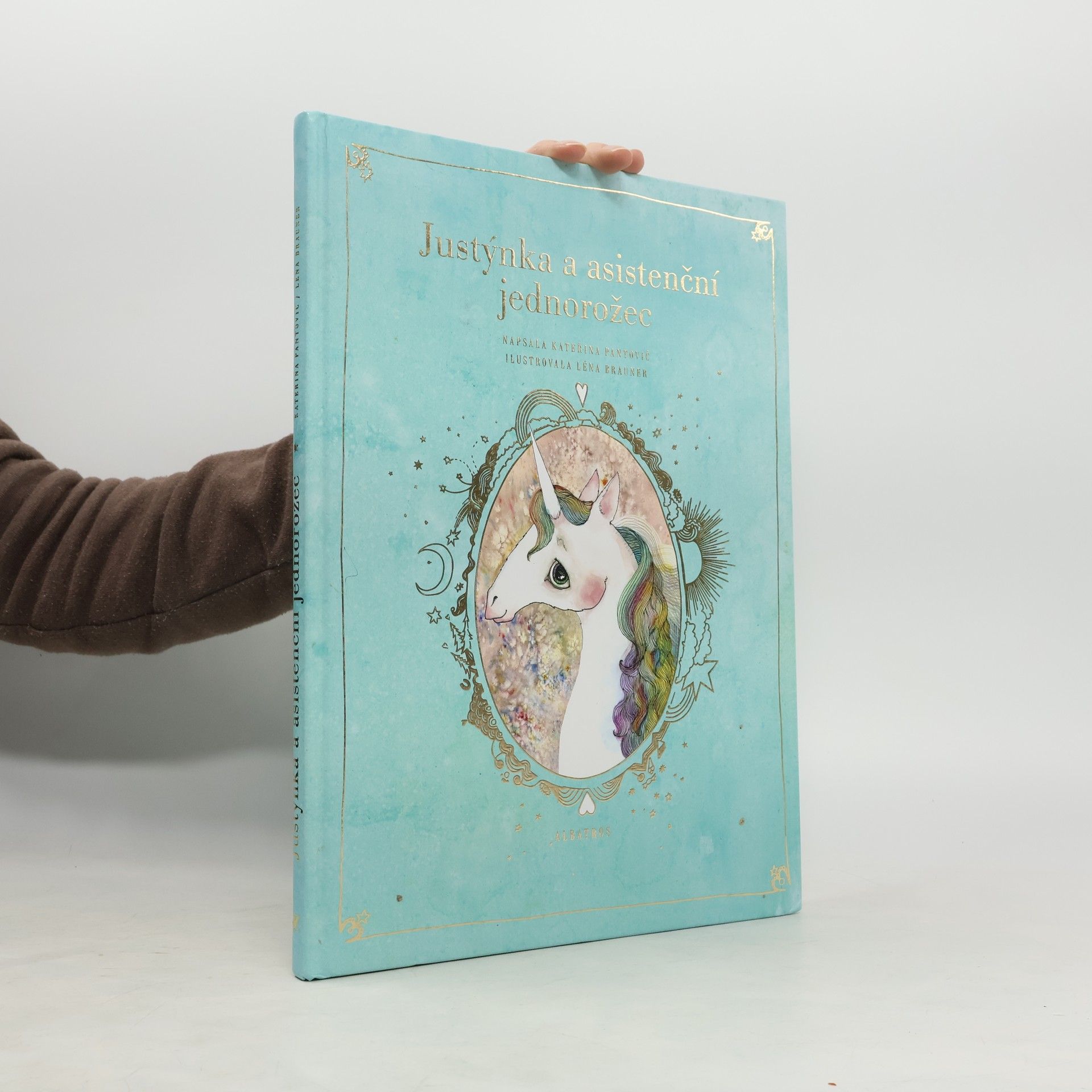 Justýnka a asistenční jednorožec