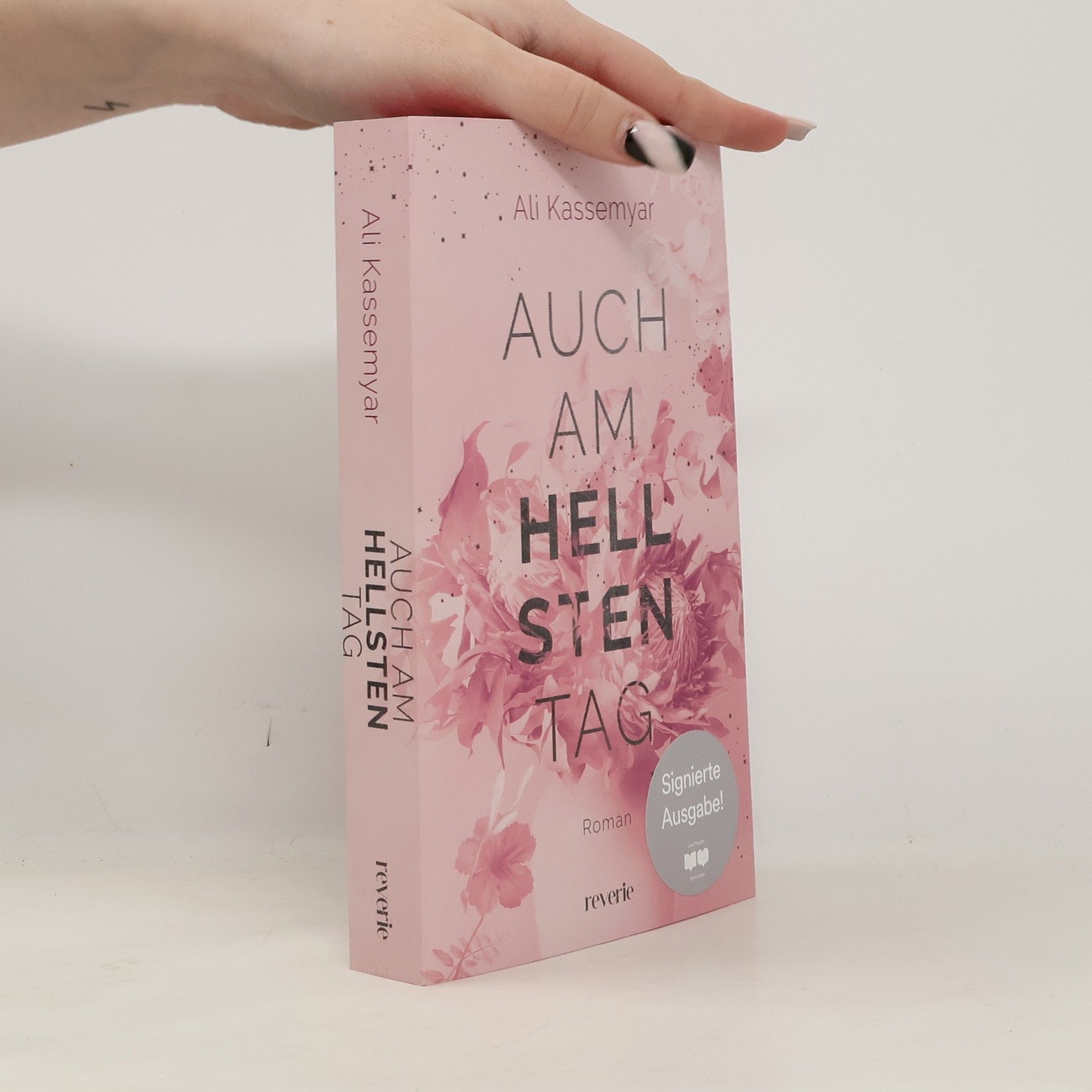 Ali Kassemyar Auch am hellsten Tag