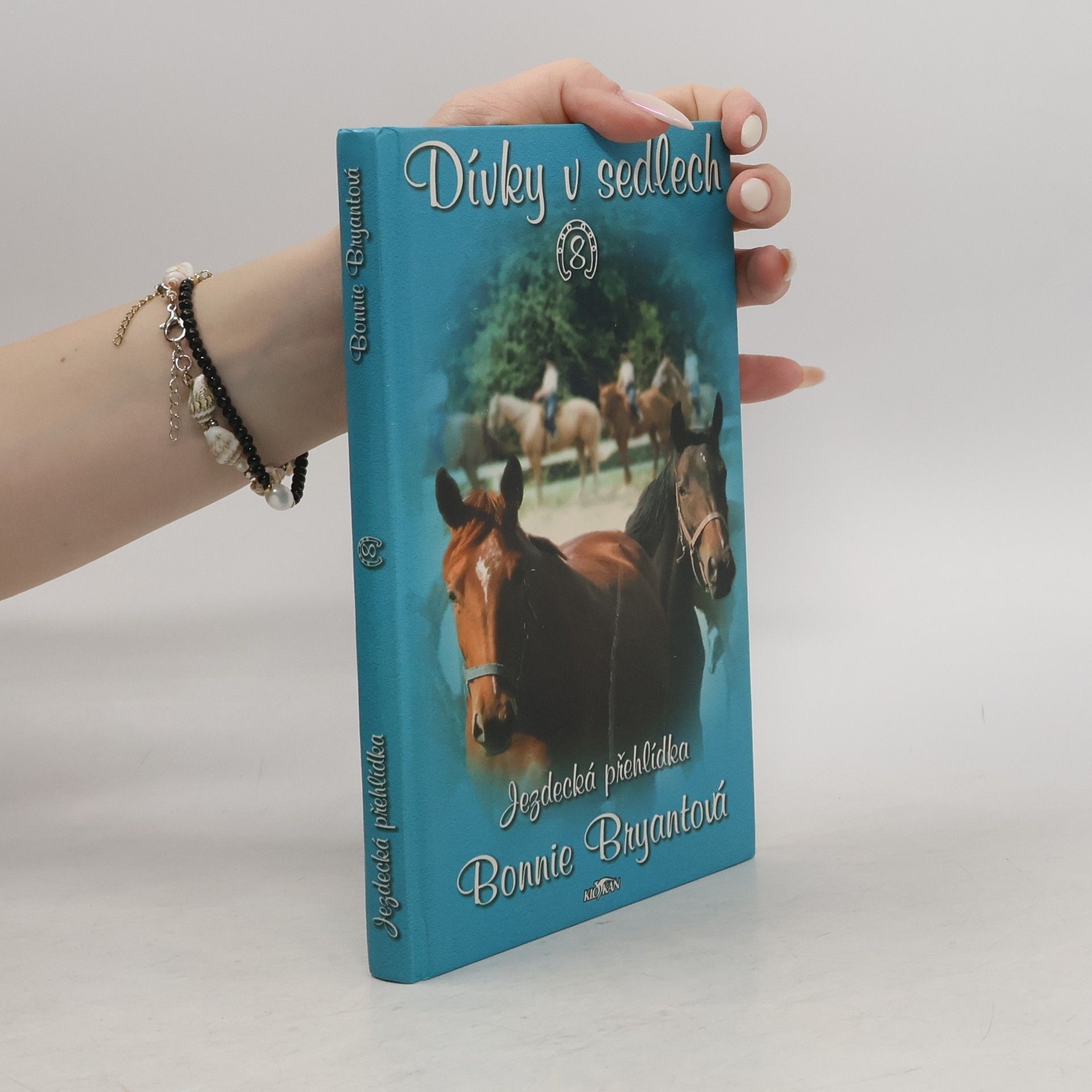 Bonnie Bryant Dívky v sedlech. 8, Jezdecká přehlídka