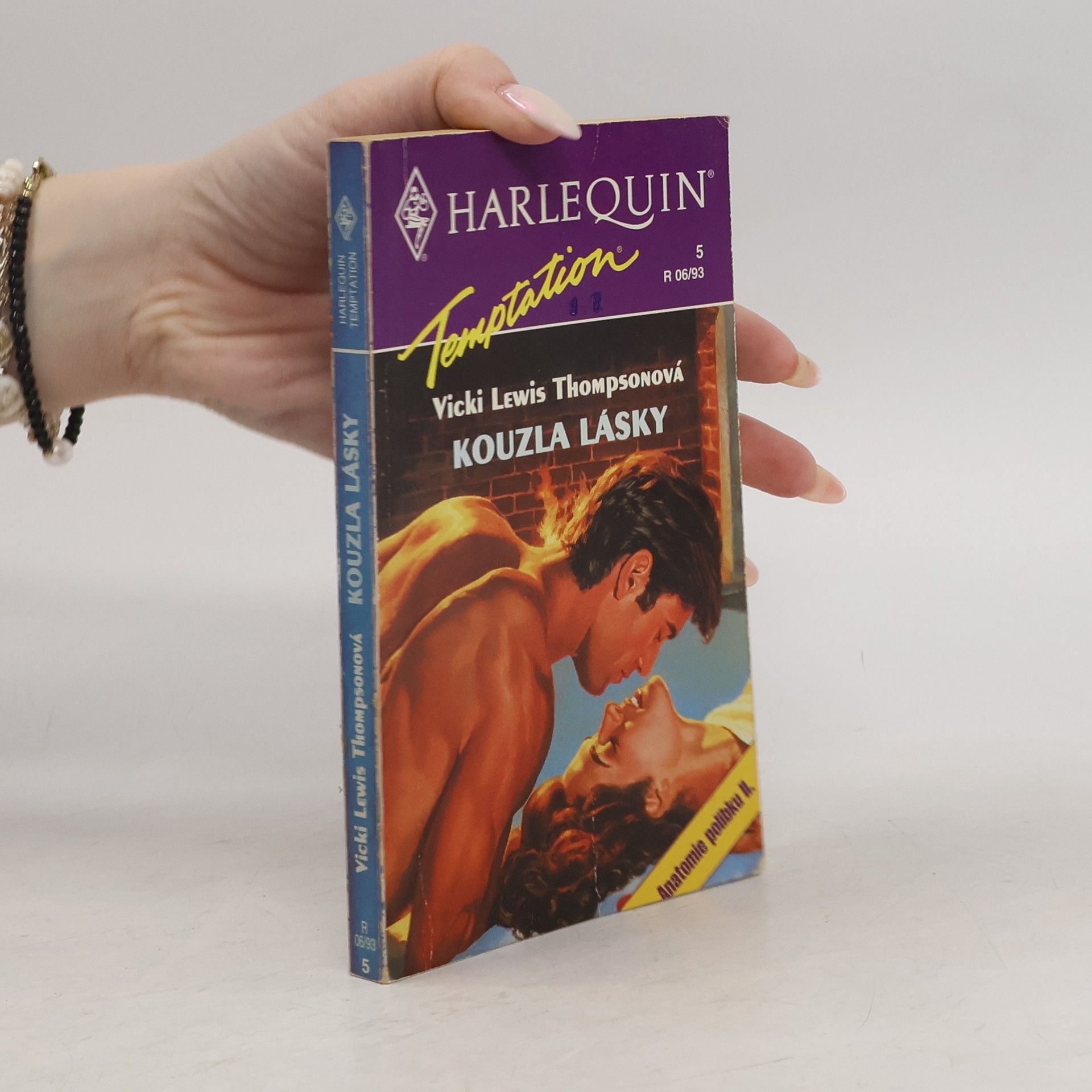 Vicki Lewis Thompson Kouzla lásky