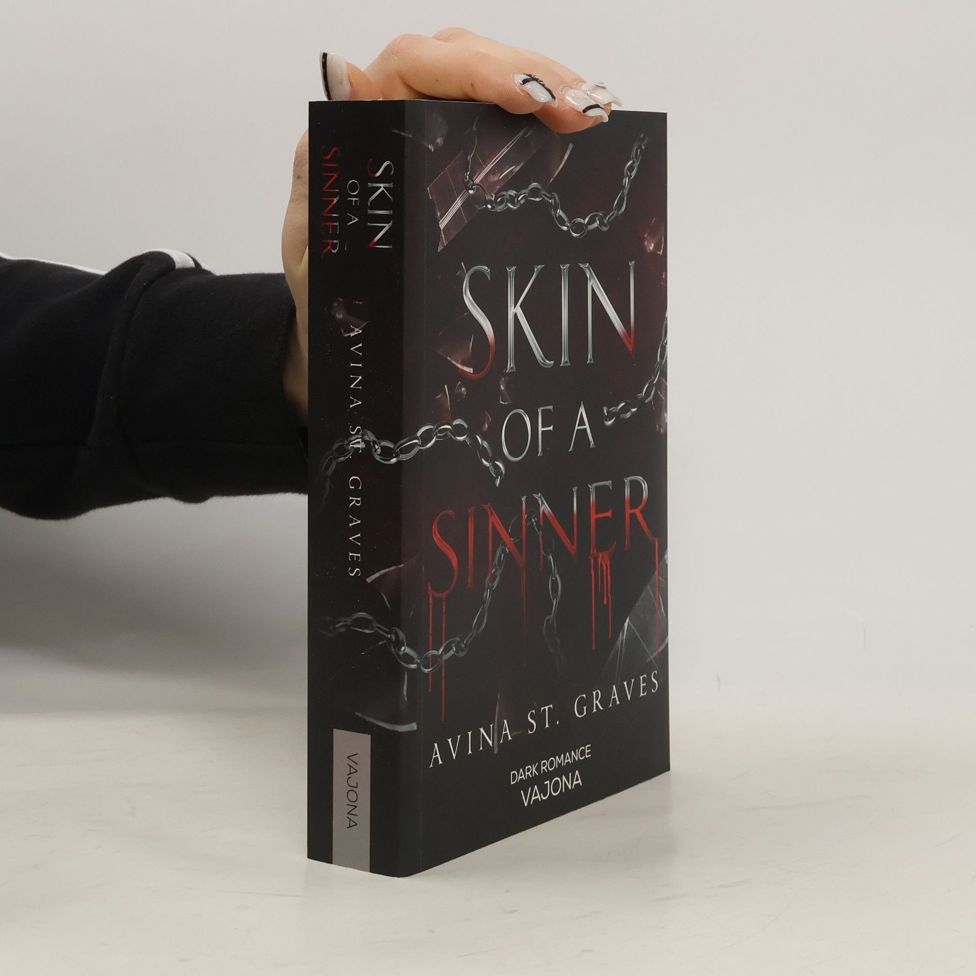 Avina St. Graves Skin of a Sinner