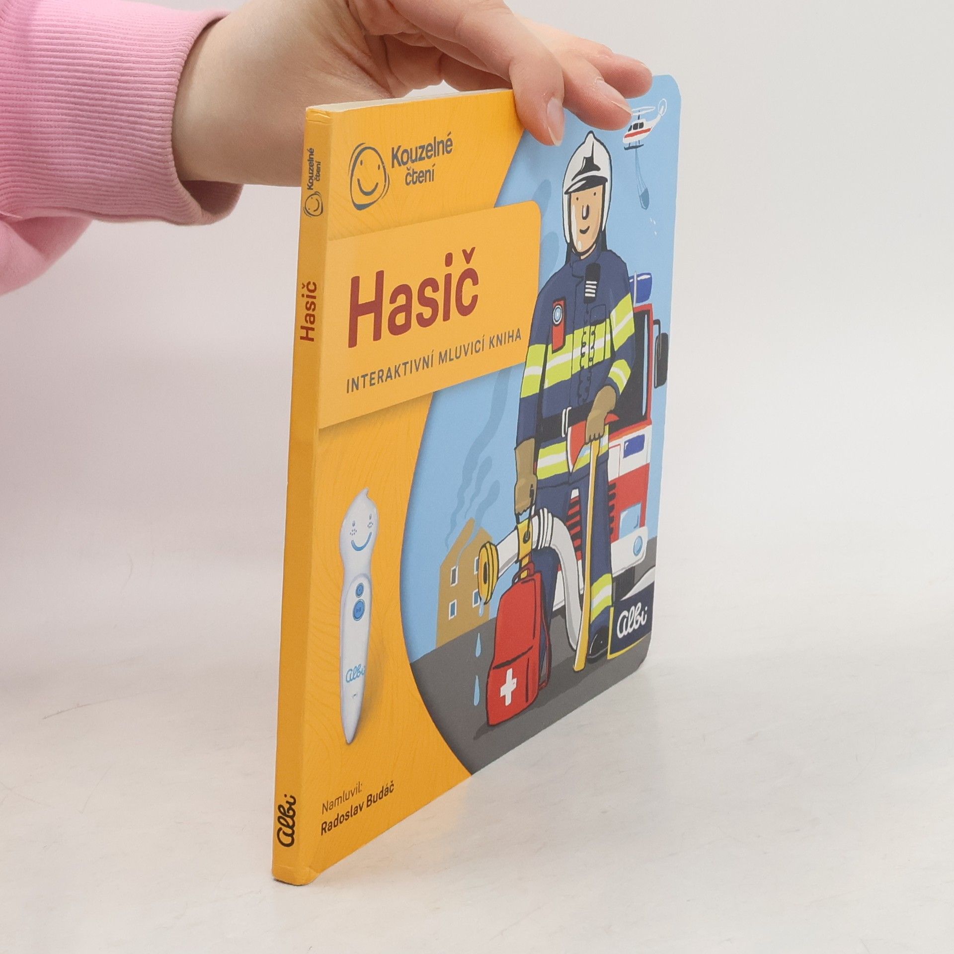 Various authors Hasič - Kouzelné čtení - Minikniha povolání