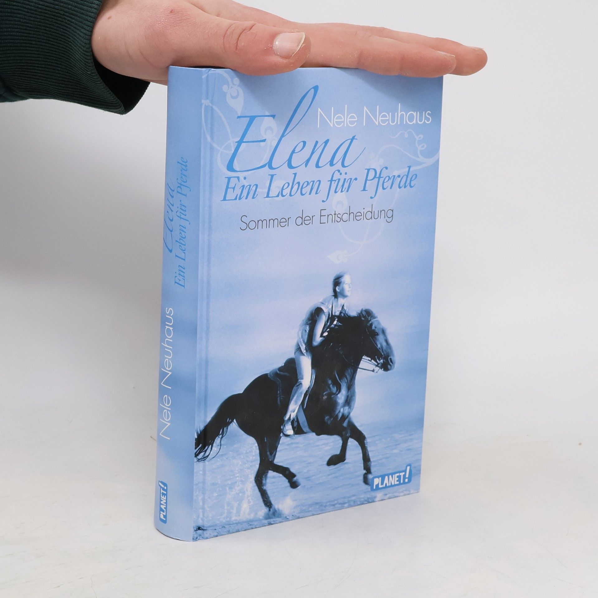 Nele Neuhaus Elena. Ein Leben Für Pferde