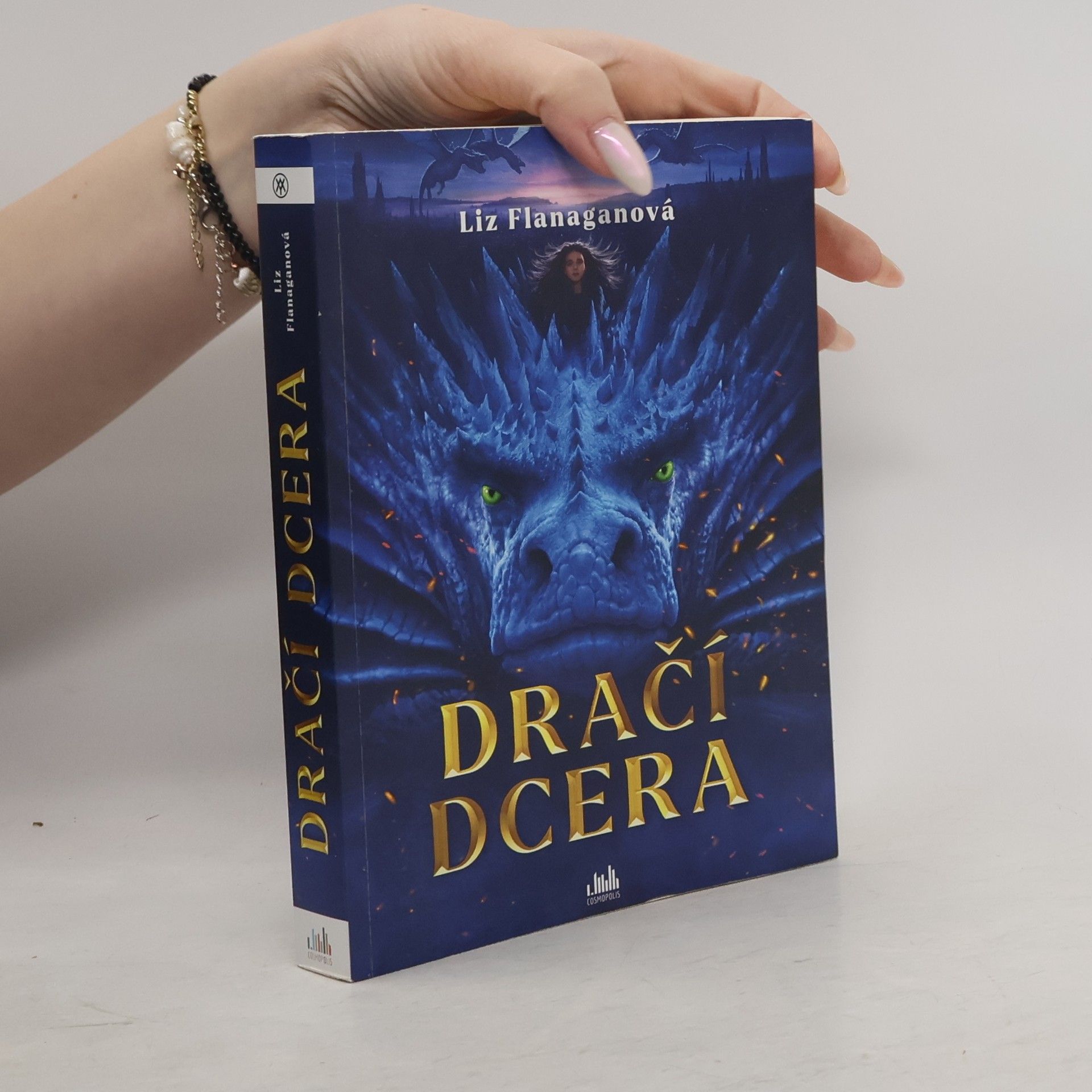 Liz Flanagan Dračí dcera