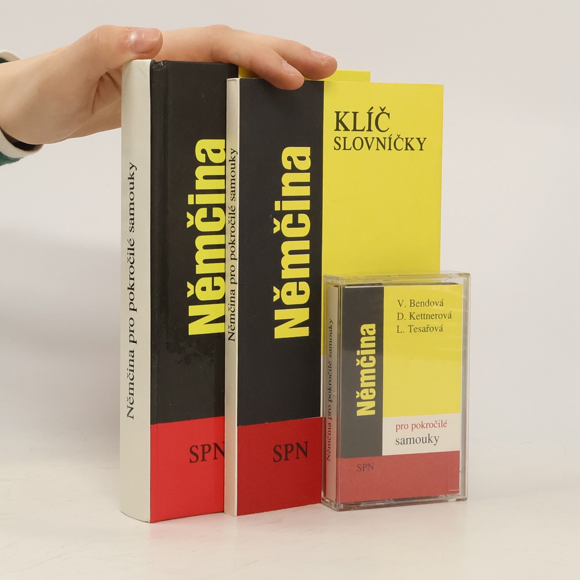 Drahomíra Kettnerová Němčina pro pokročilé samouky. Učebnice + Klíč, slovníčky + kazety