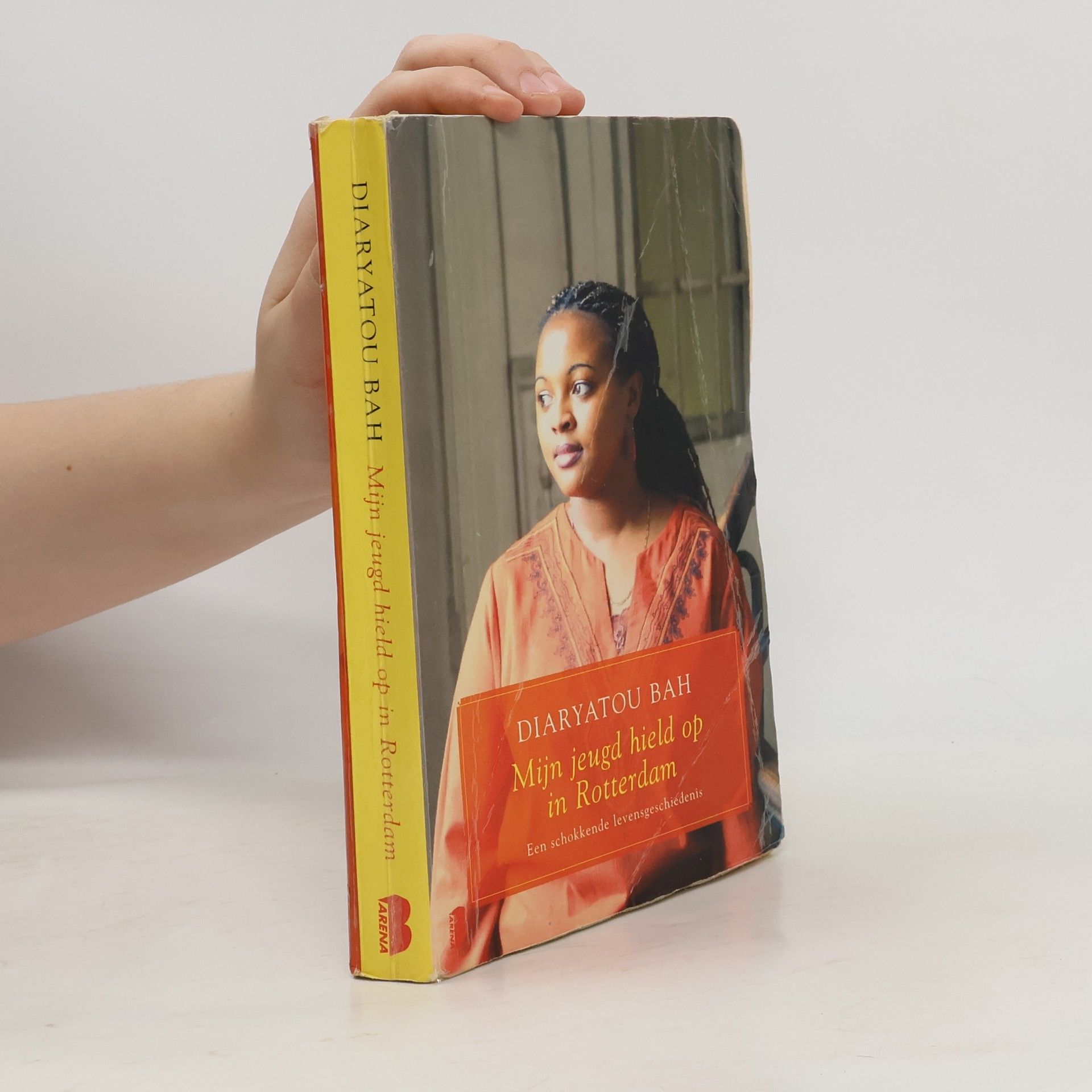 Diaryatou Bah Mijn jeugd hield op in Rotterdam / druk 1