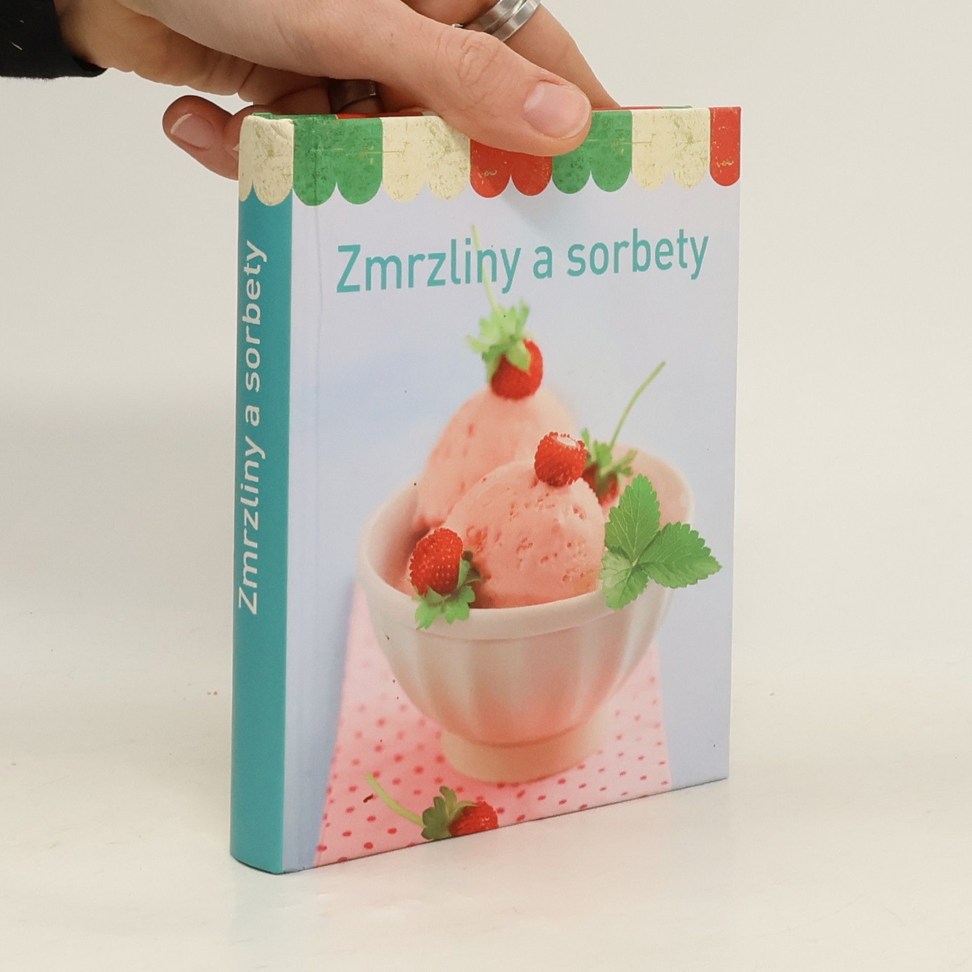 Michal Babor Zmrzliny a sorbety