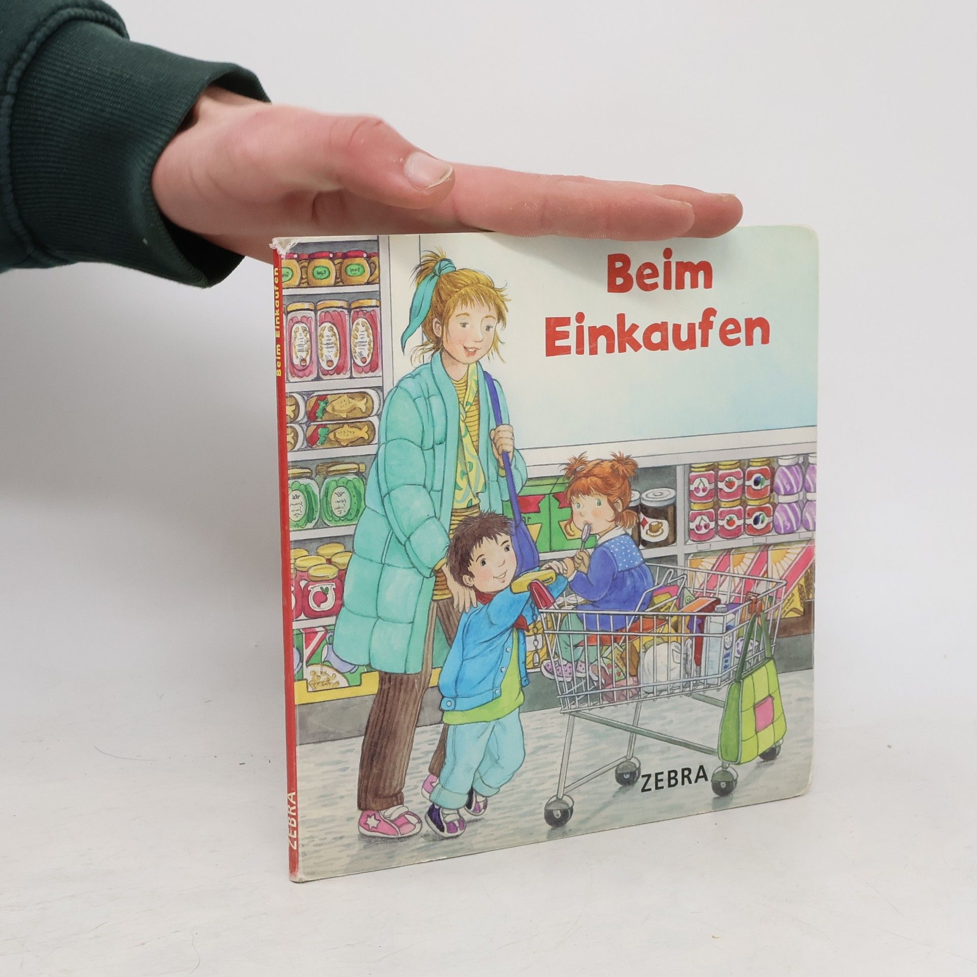 Anne Suess Beim Einkaufen