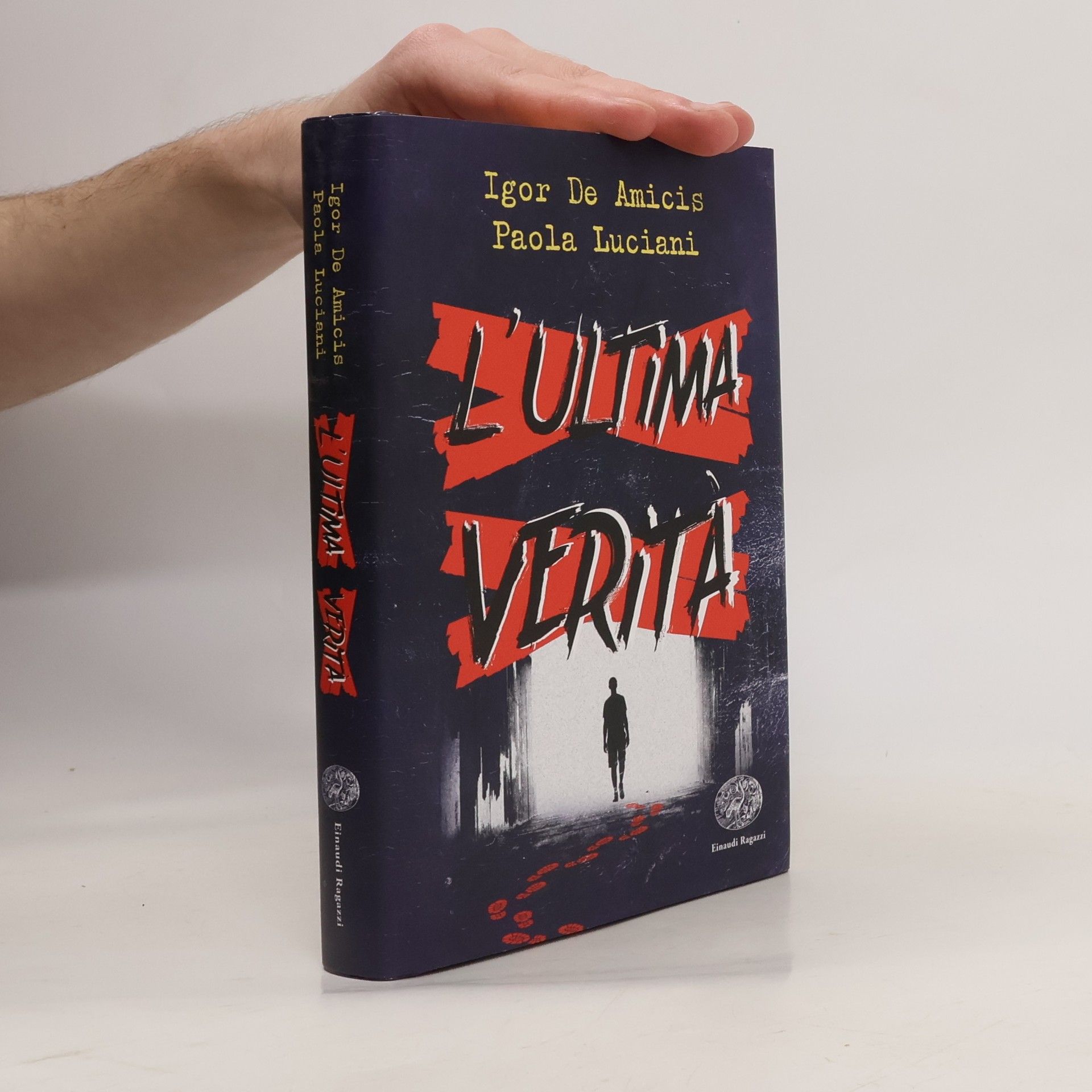 Igor De Amicis Einaudi Ragazzi: L'ultima verità