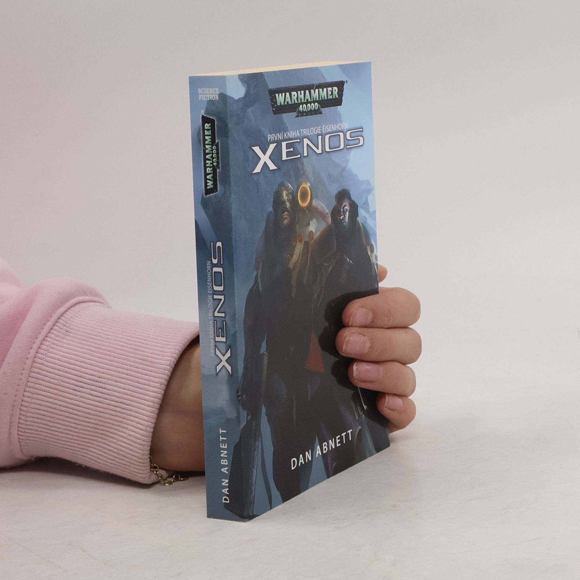 Dan Abnett Warhammer 40,000. Eisenhorn 1. Xenos