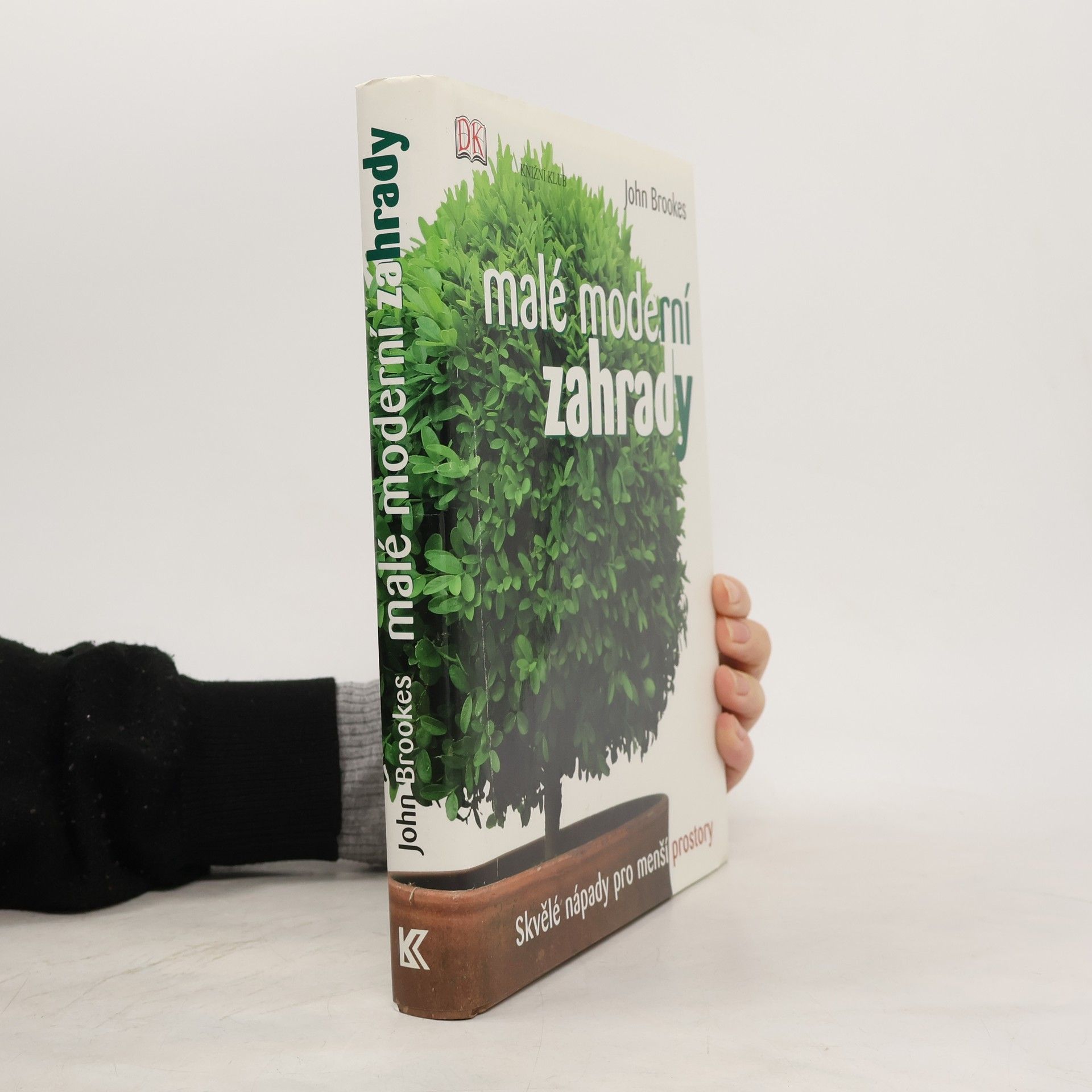 John Brookes Malé moderní zahrady