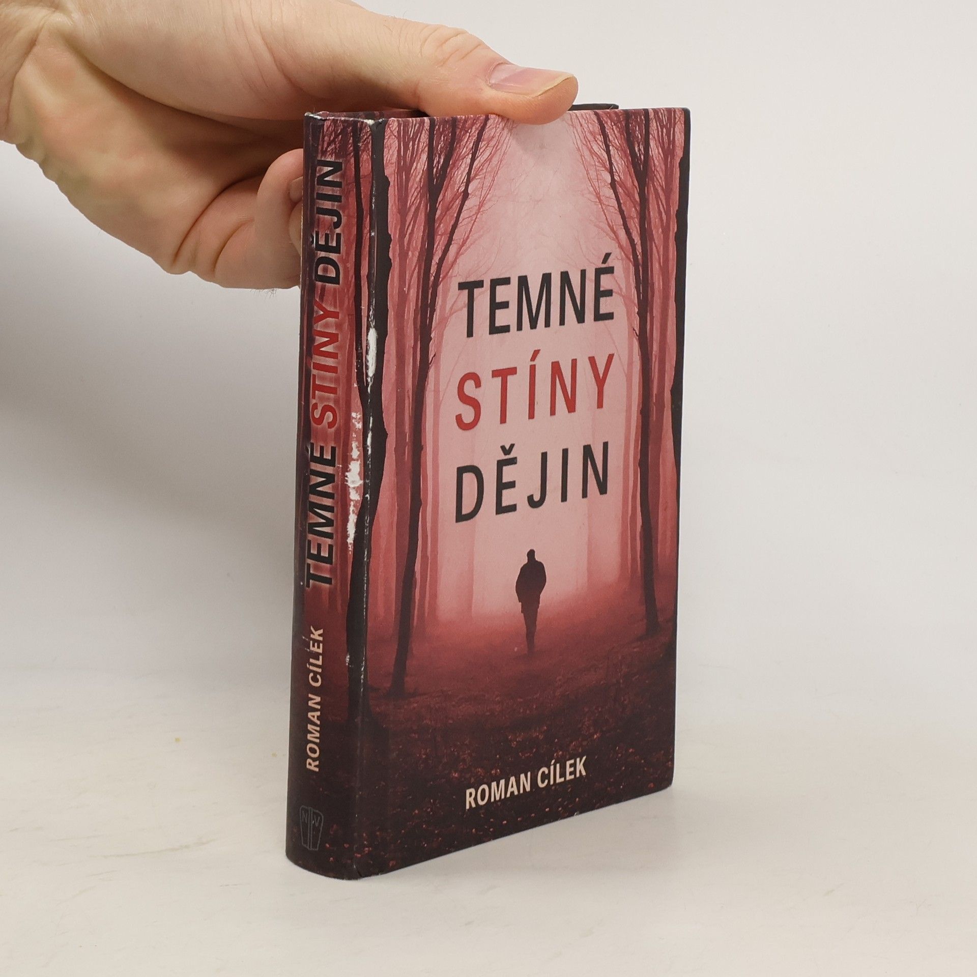 Roman Cílek Temné stíny dějin