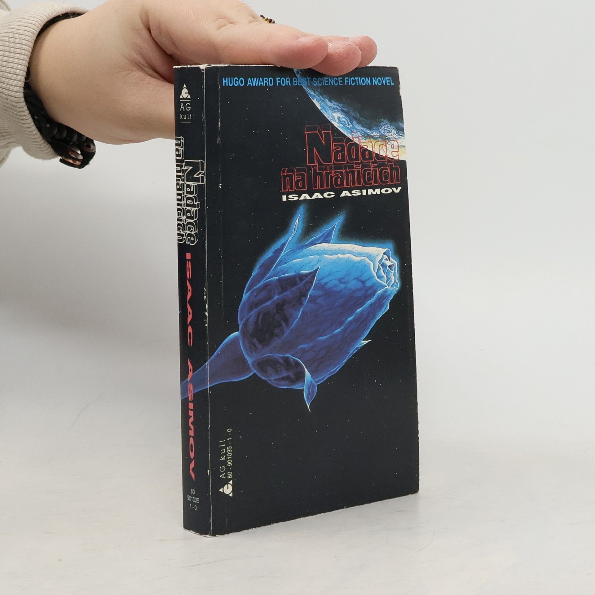 Isaac Asimov Nadace na hranicích