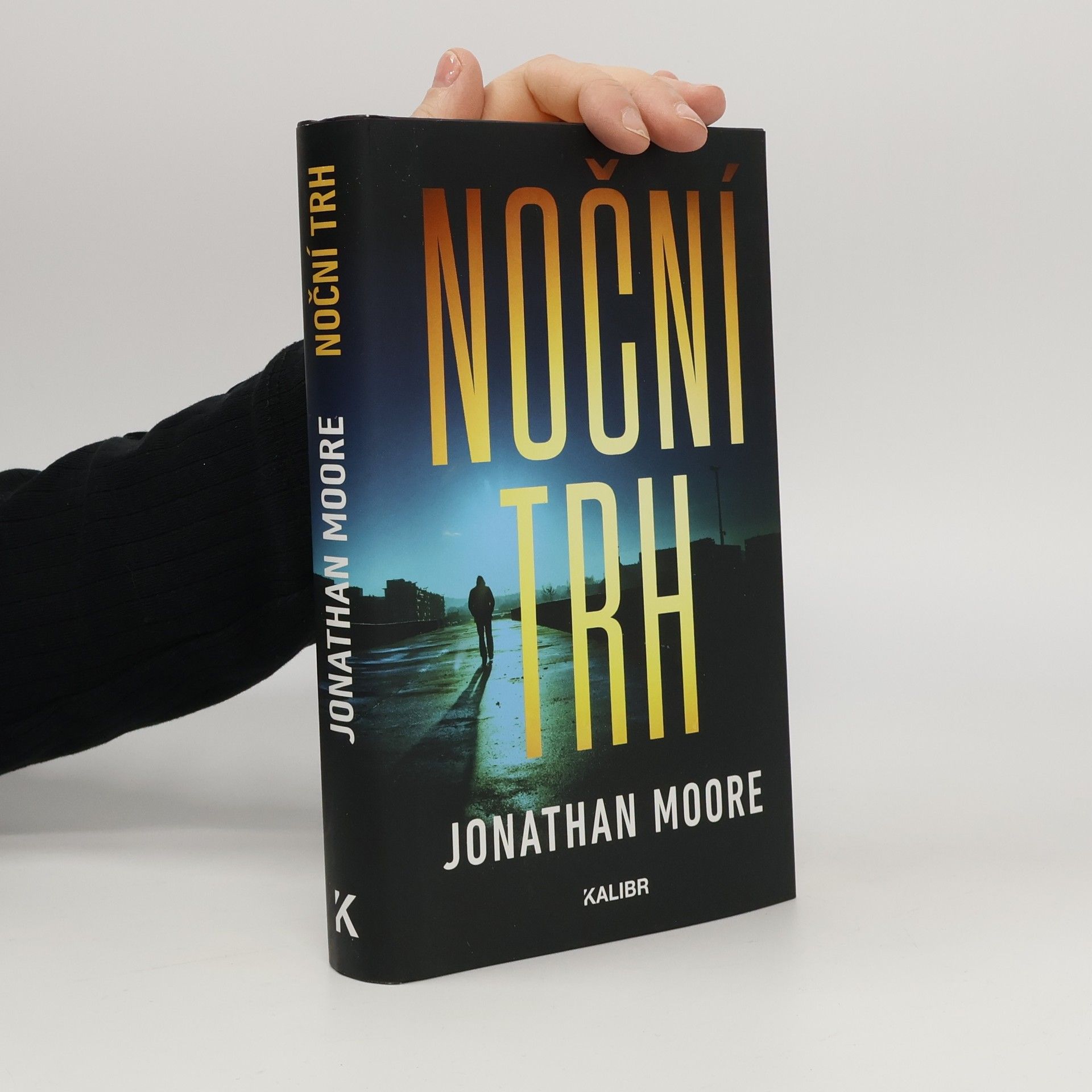 Jonathan Moore Noční trh