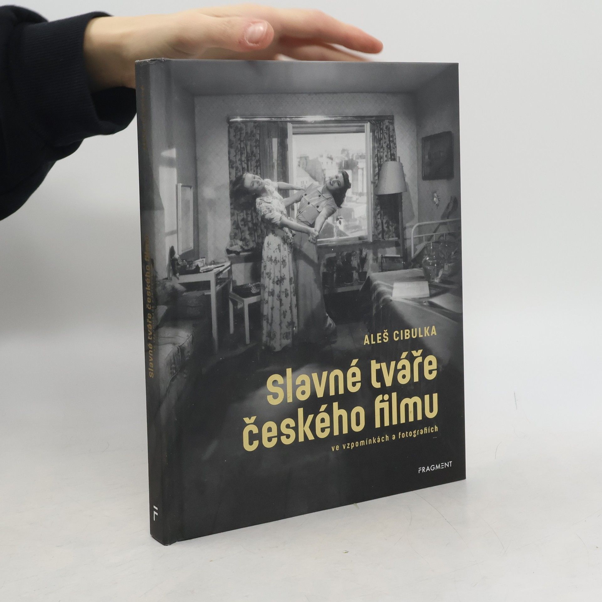 Aleš Cibulka Slavné tváře českého filmu ve vzpomínkách a fotografiích