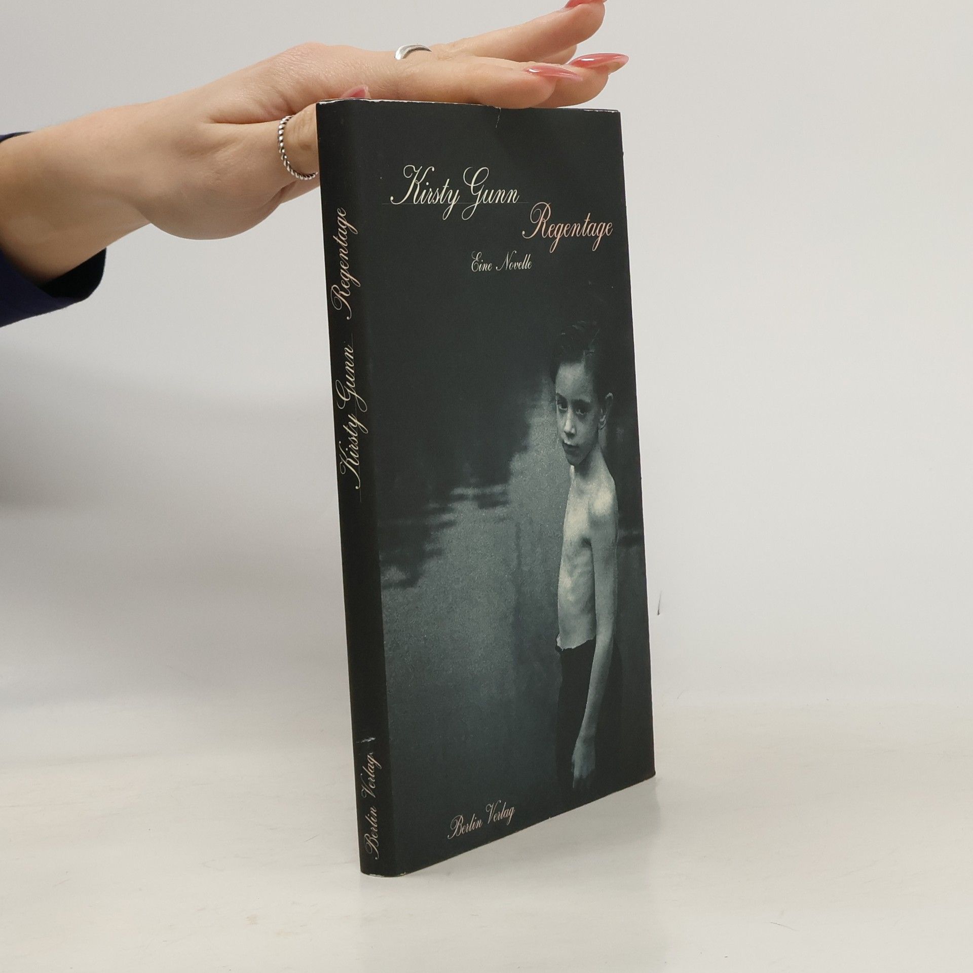 Kirsty Gunn Regentage