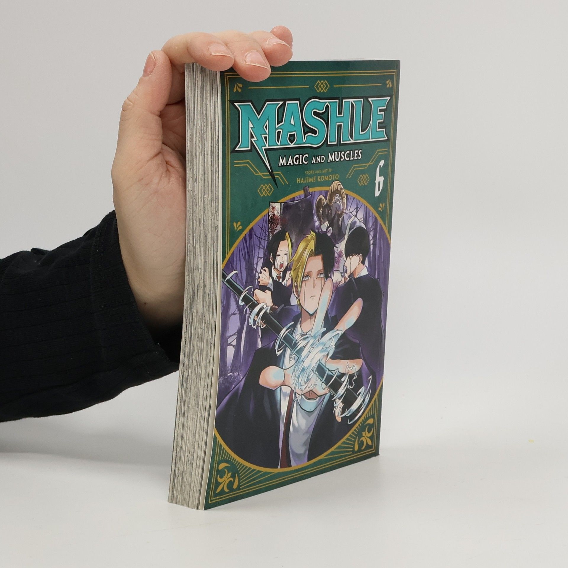 Hajime Komoto Mashle. Magic and Muscles, Vol. 6