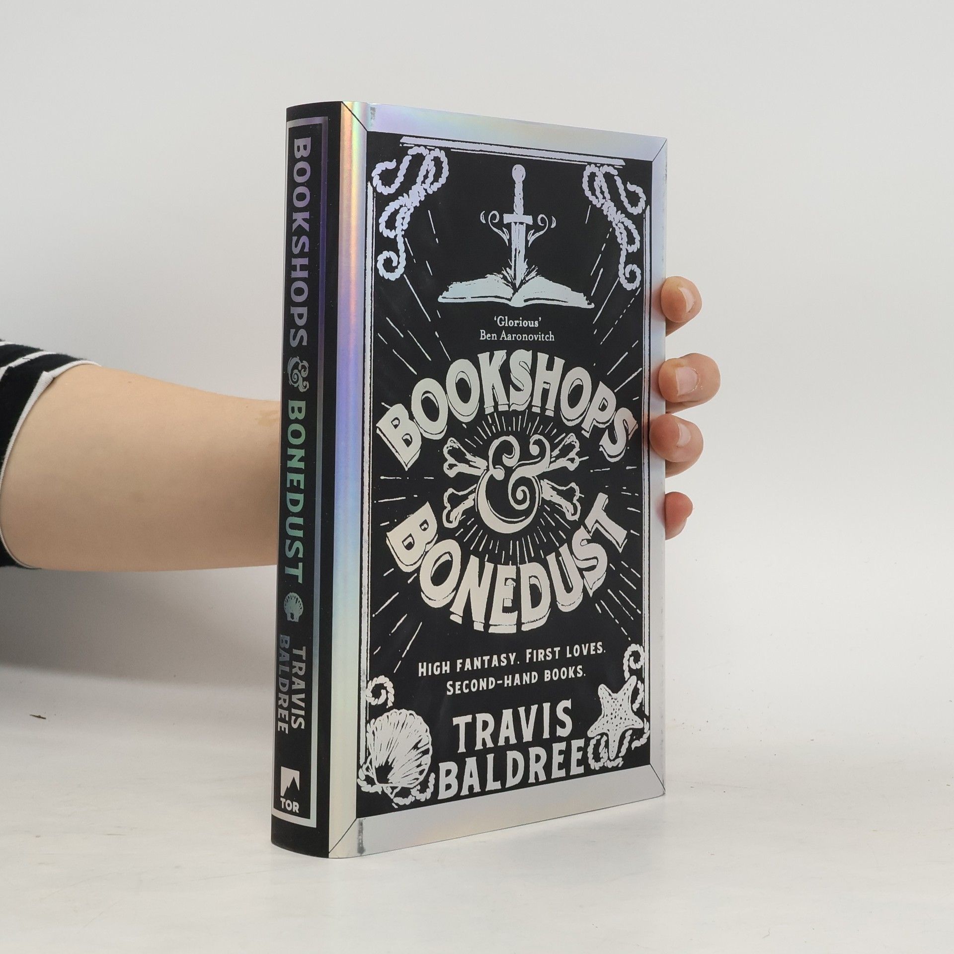 Travis Baldree Bookshops & Bonedust