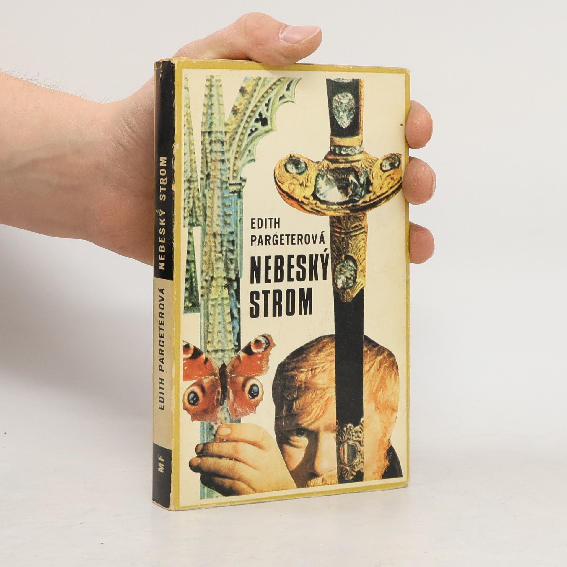 Ellis Peters Nebeský strom