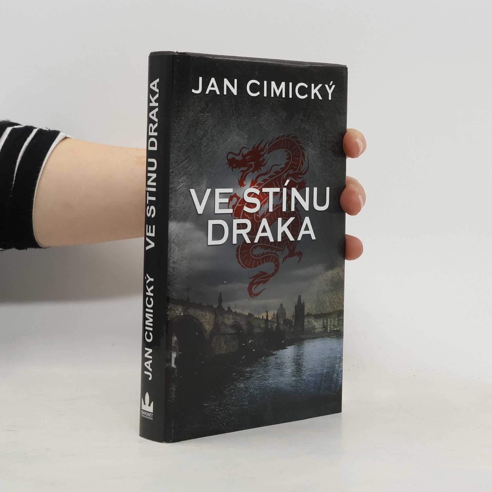 Jan Cimický Ve stínu draka